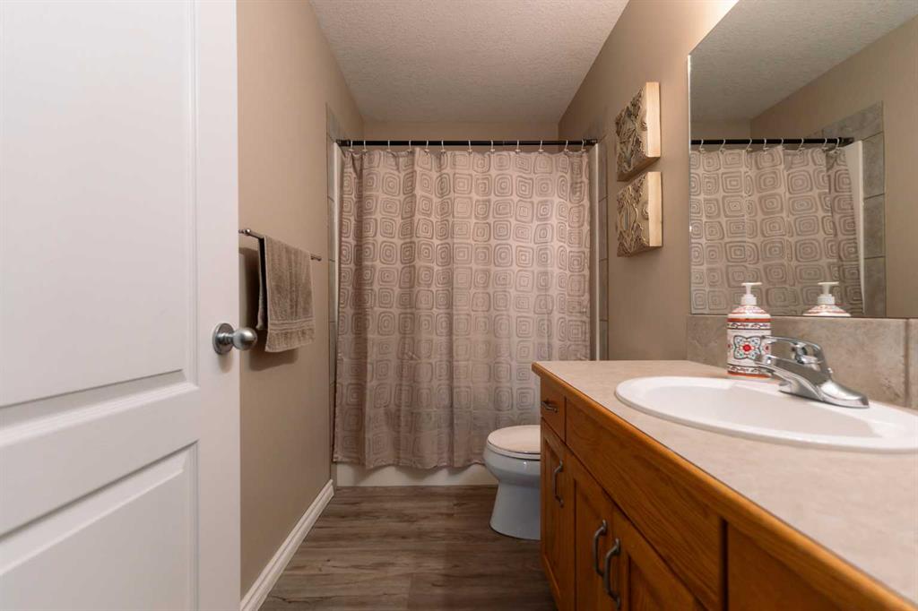 65 Heritage Circle W