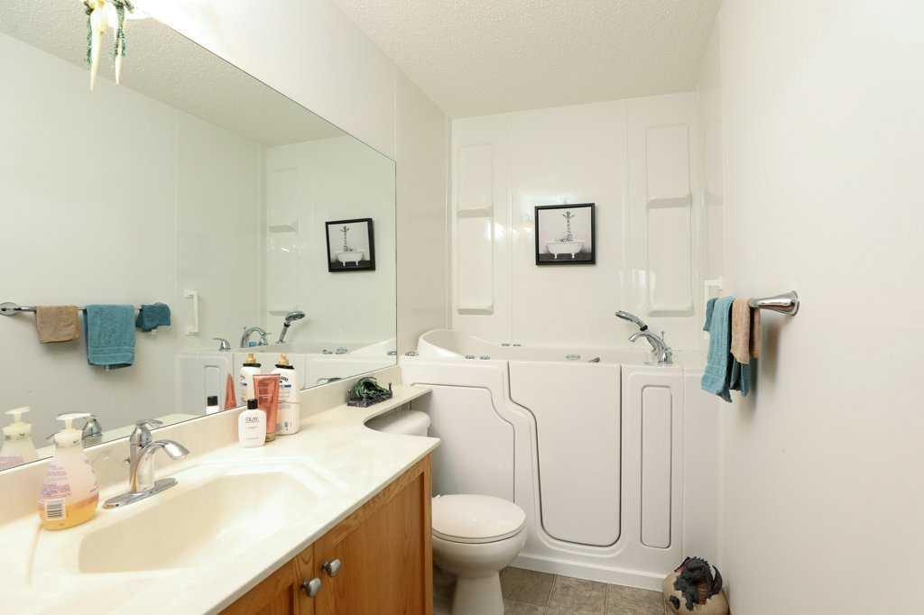 500 7 Street NW Unit: 102