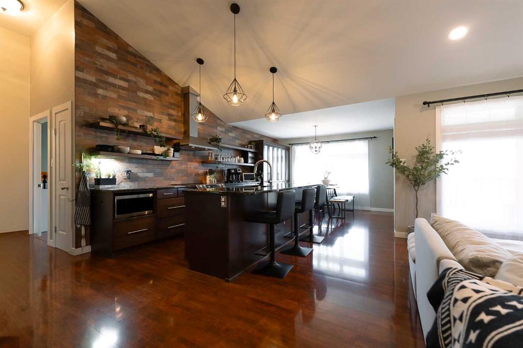 2247 Cottonwood Drive