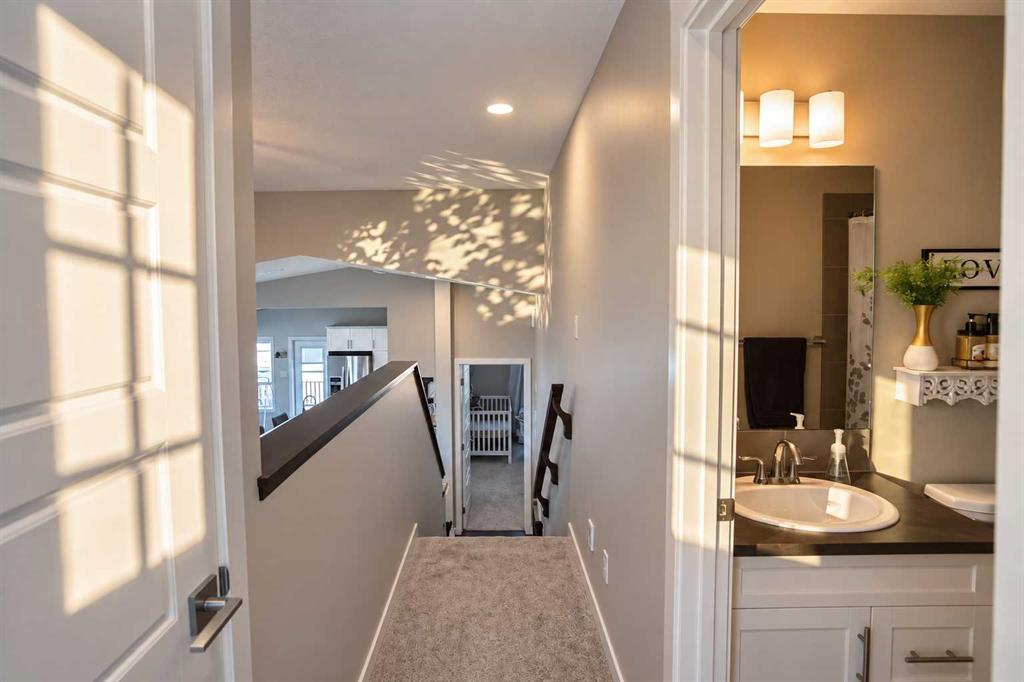 221 Lasalle Terrace W