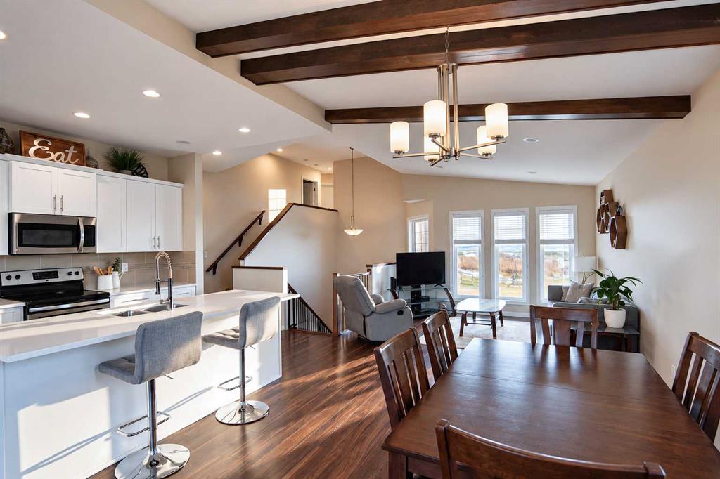 221 Lasalle Terrace W