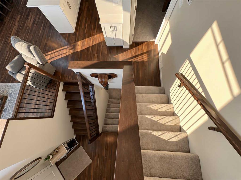221 Lasalle Terrace W
