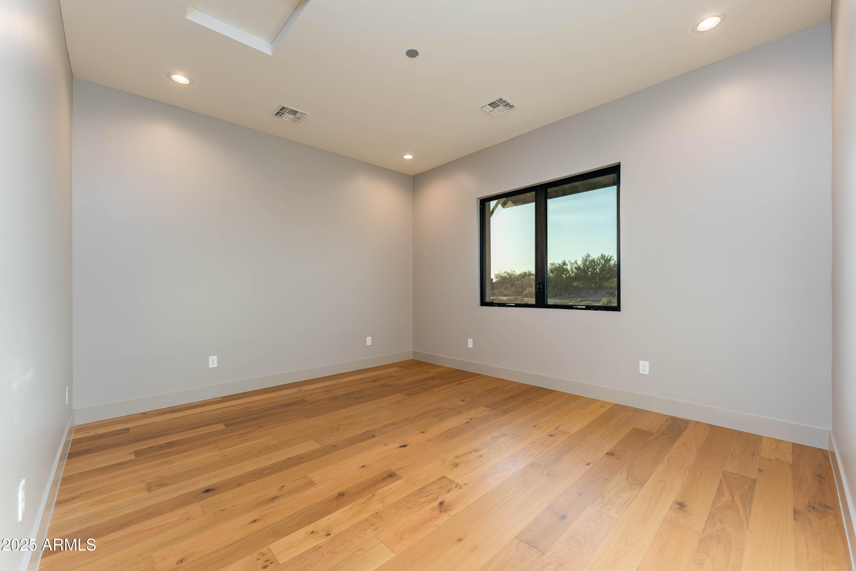 9775 E Hidden Valley Road