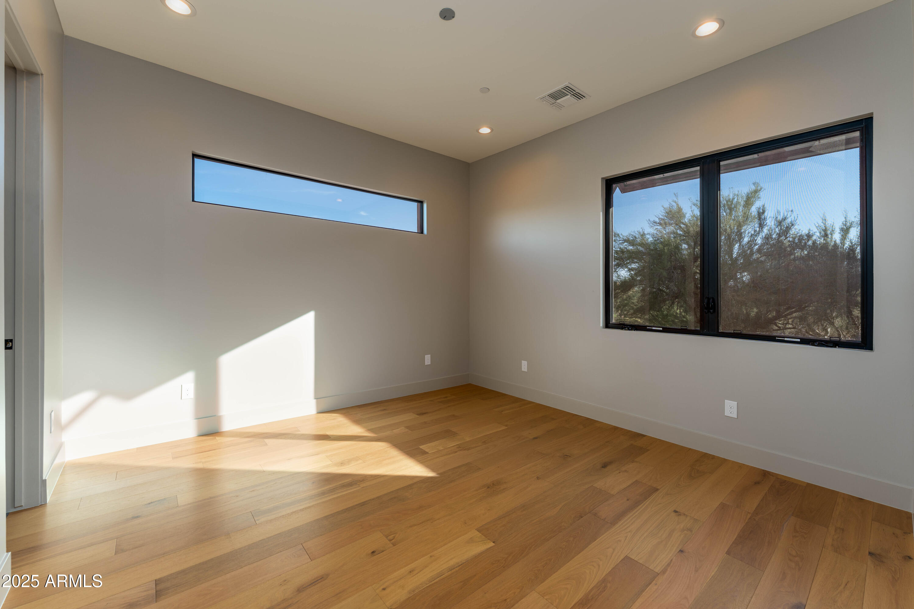 9775 E Hidden Valley Road