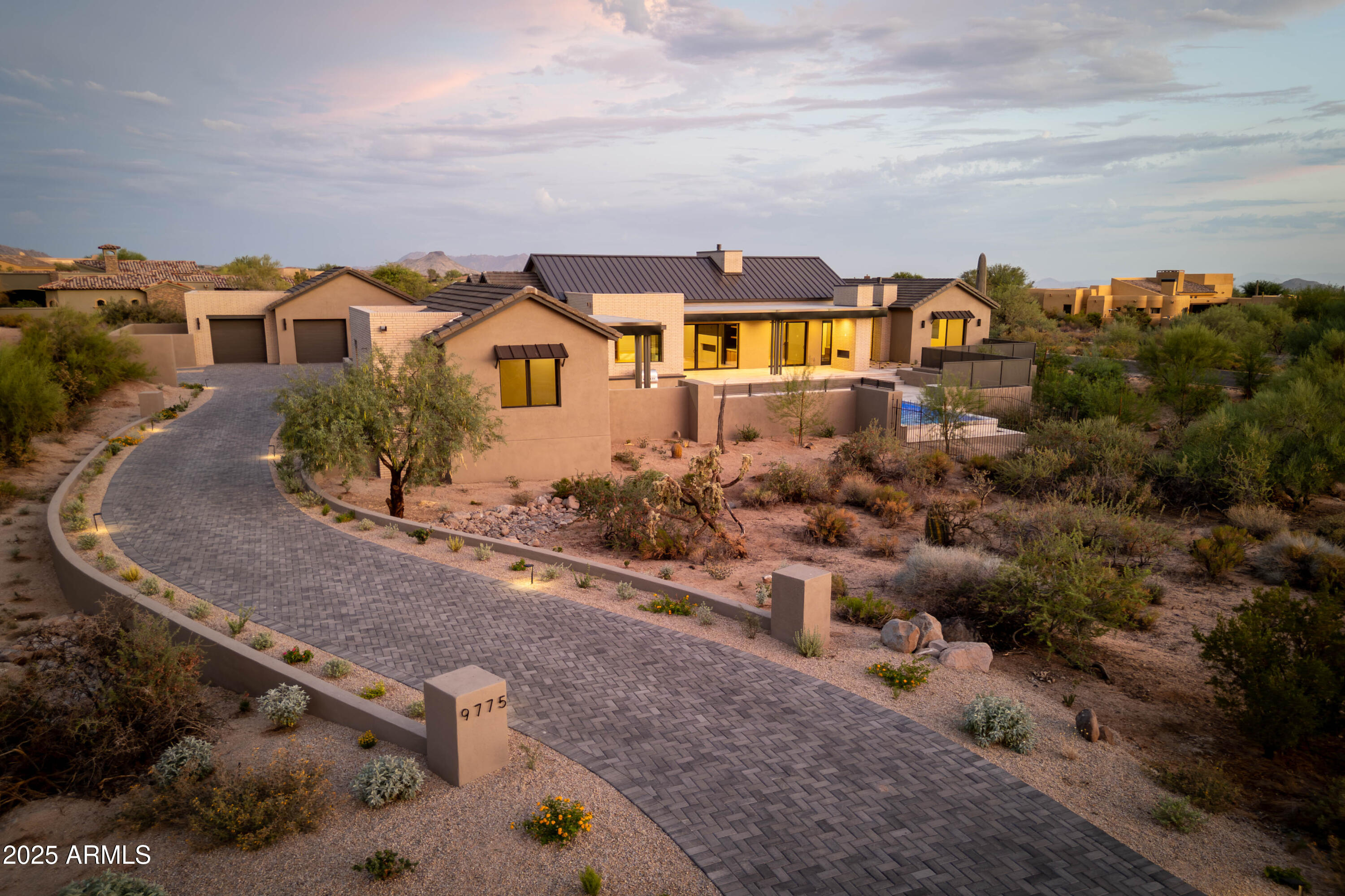 9775 E Hidden Valley Road