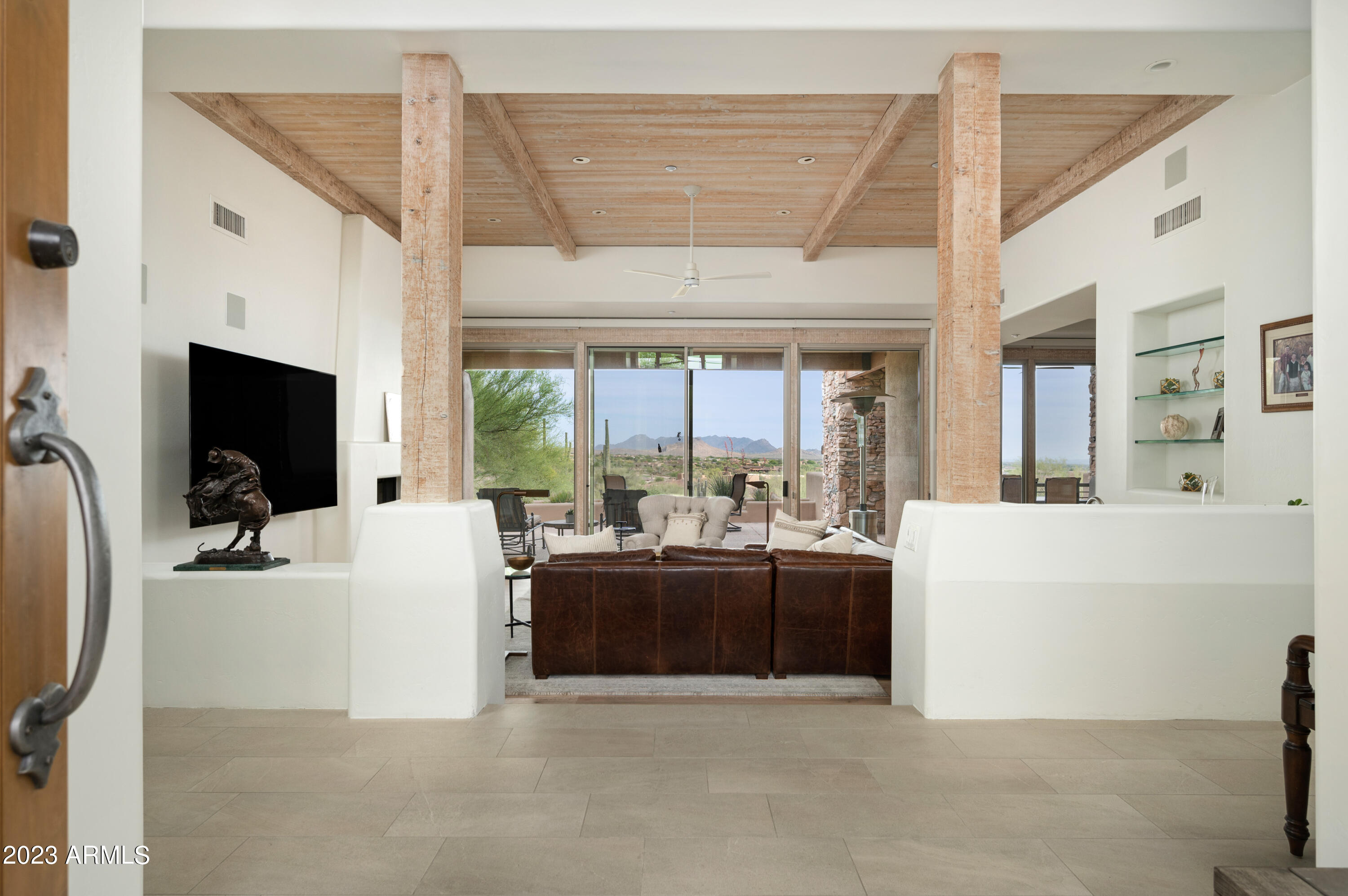 9921 E LOOKOUT MOUNTAIN Drive