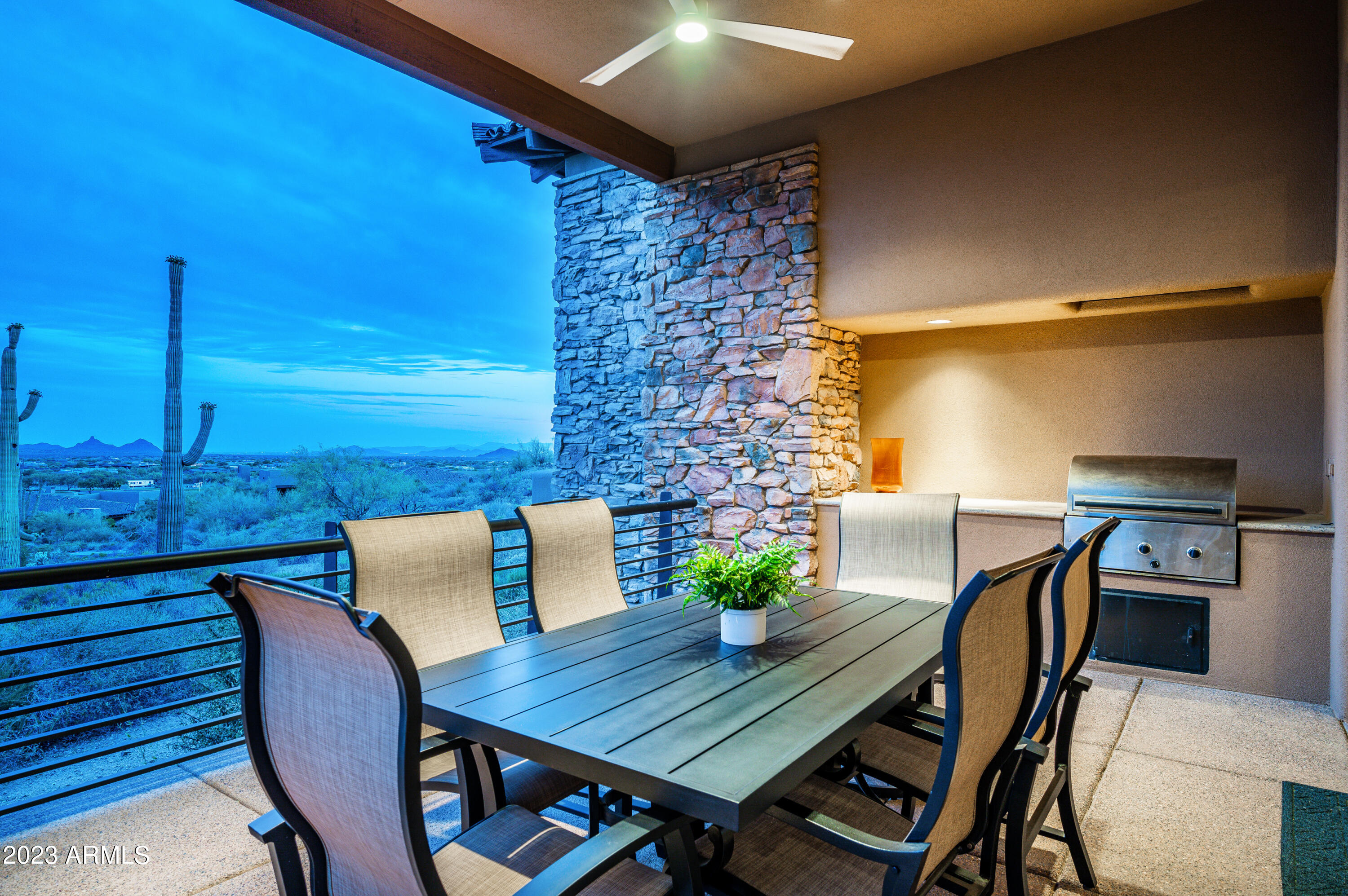 9921 E LOOKOUT MOUNTAIN Drive