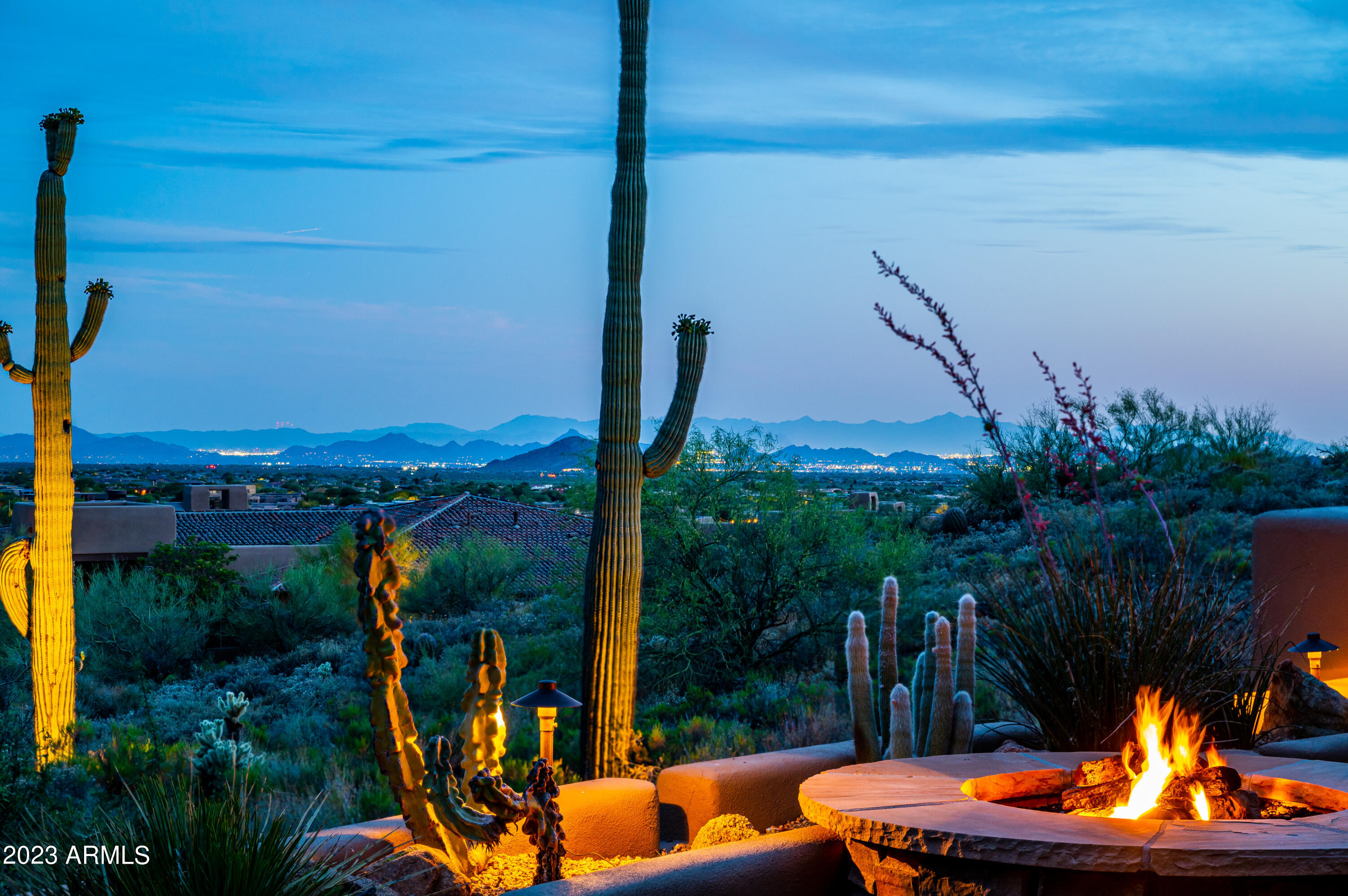 9921 E LOOKOUT MOUNTAIN Drive