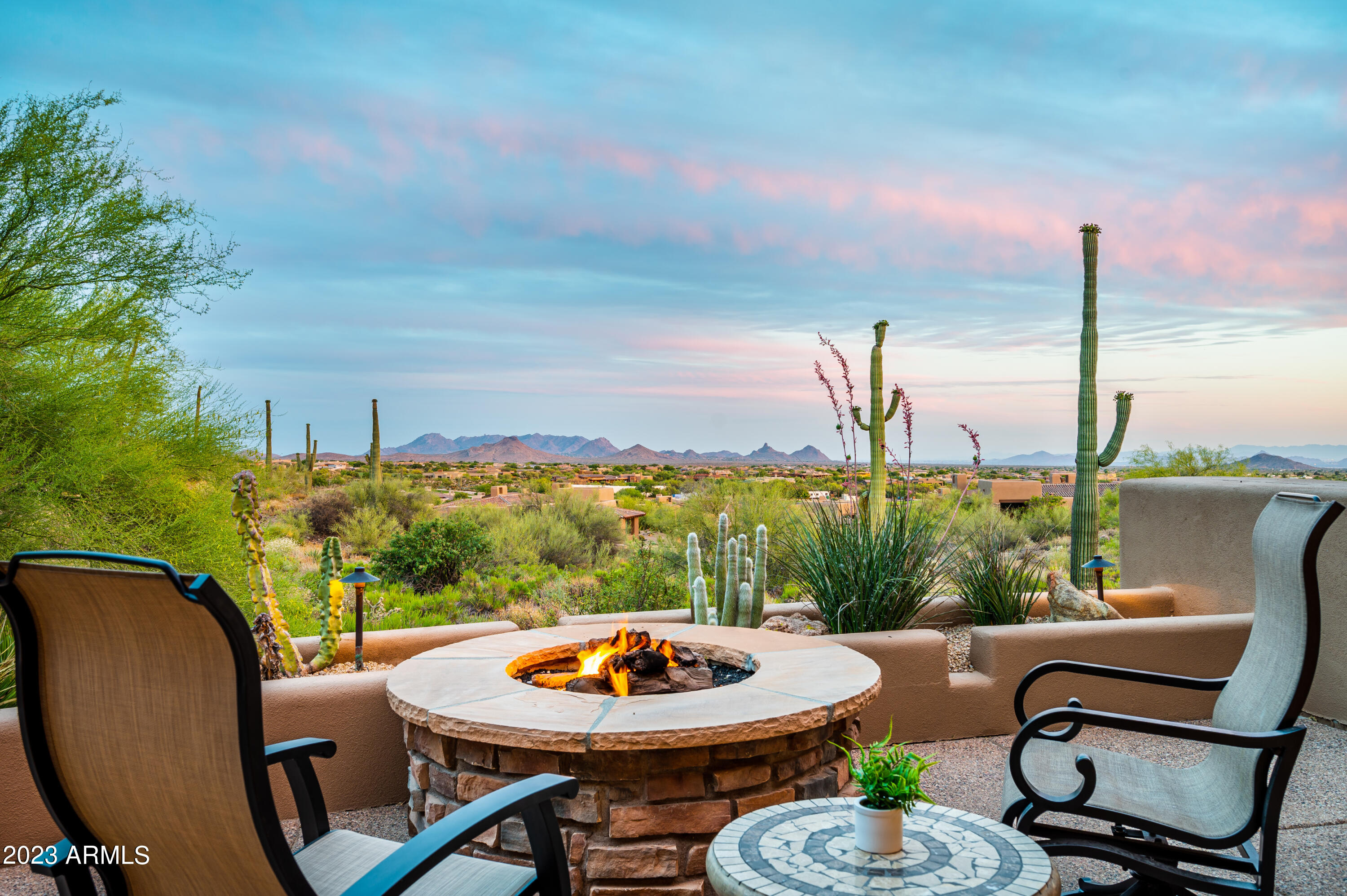 9921 E LOOKOUT MOUNTAIN Drive