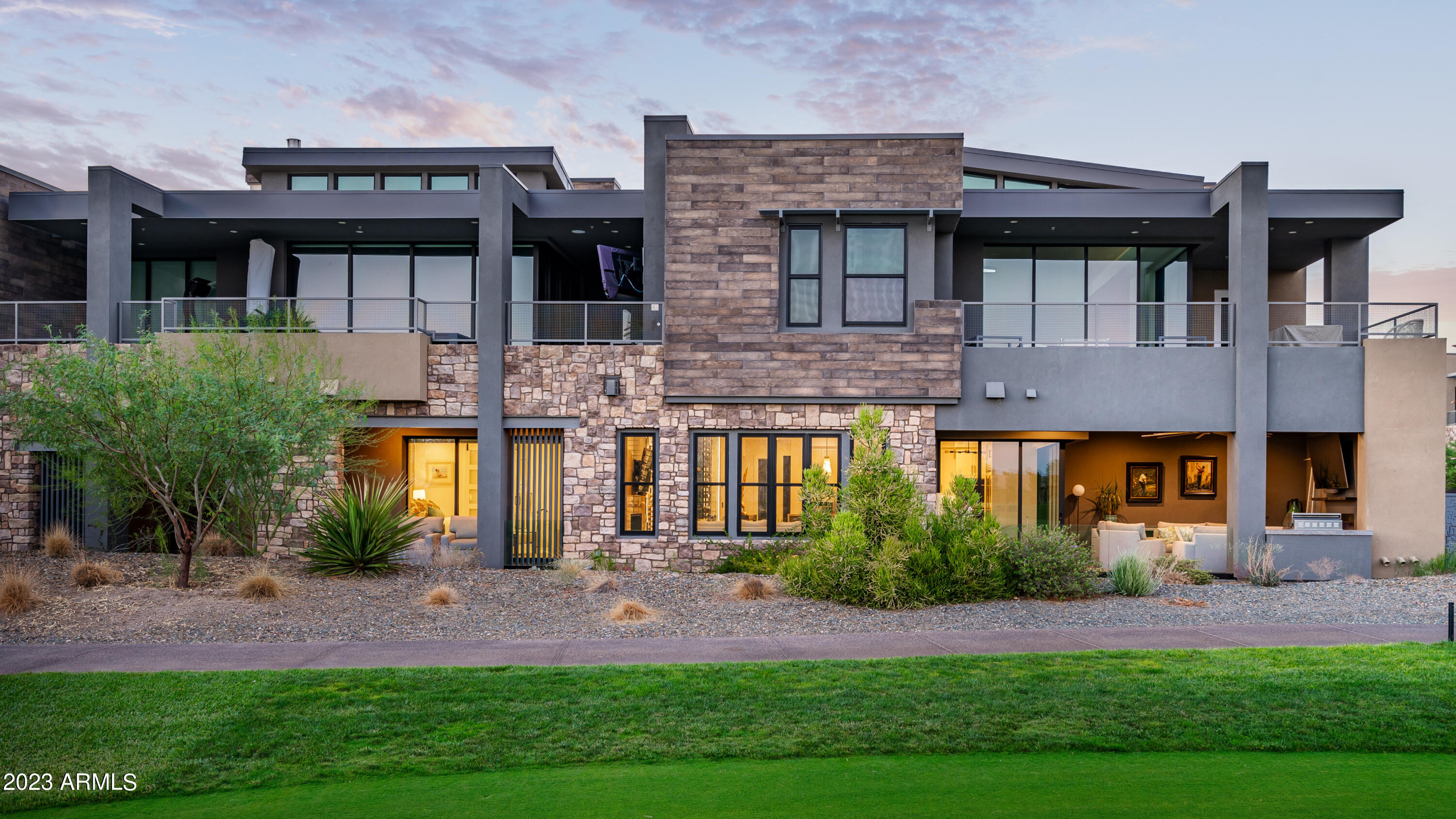 37200 N CAVE CREEK Road Unit: 1122