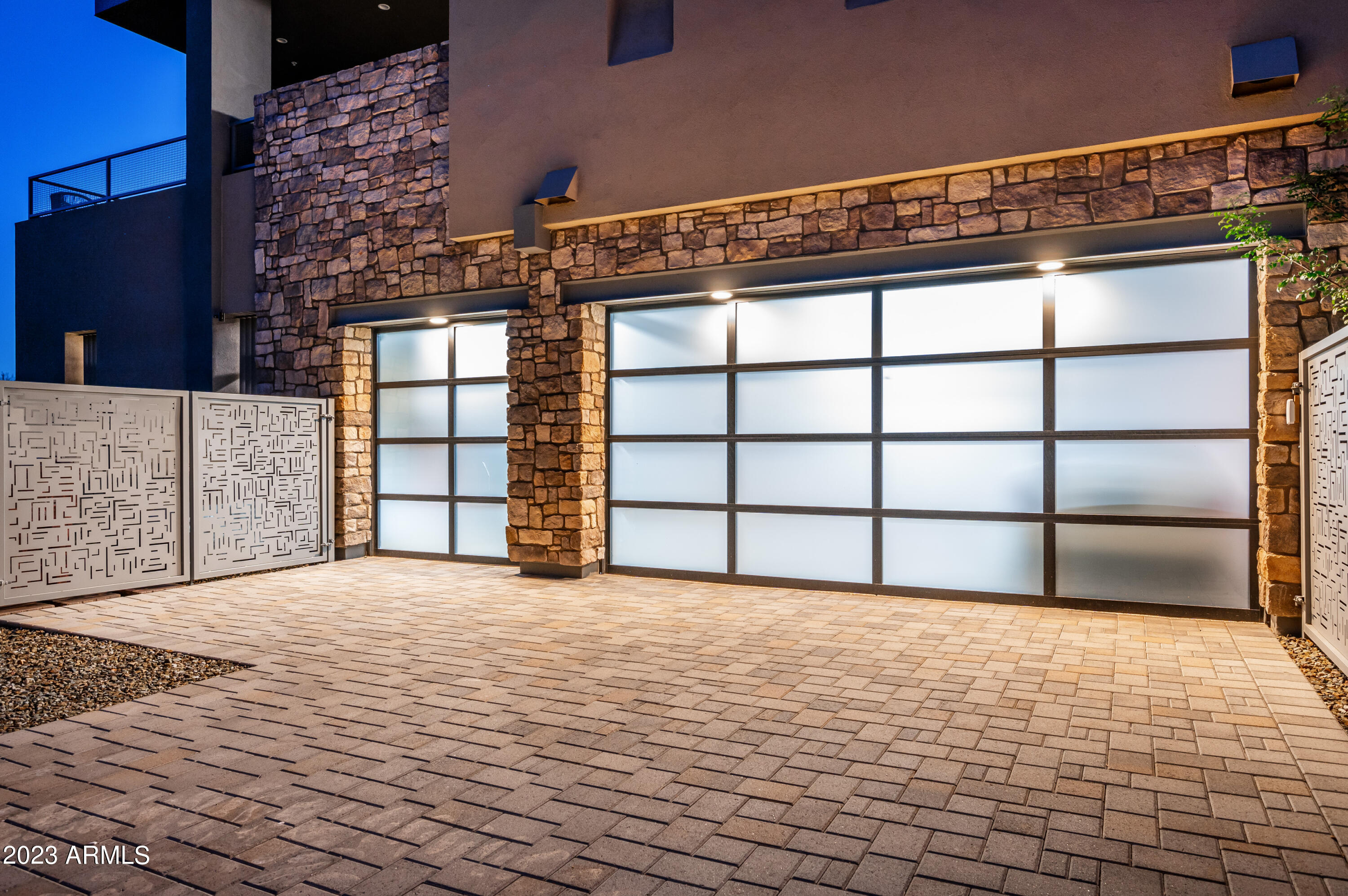 37200 N CAVE CREEK Road Unit: 1122