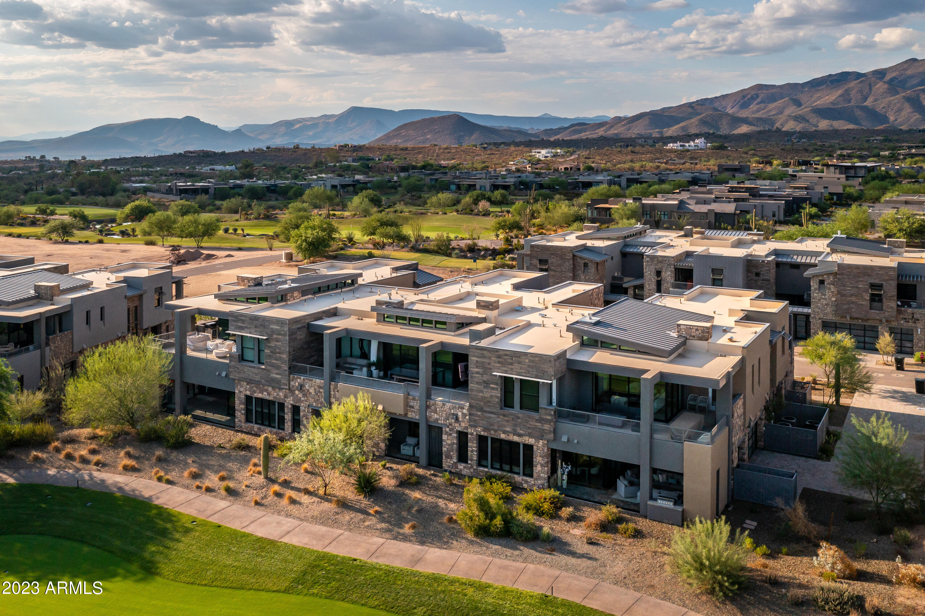 37200 N CAVE CREEK Road Unit: 1122