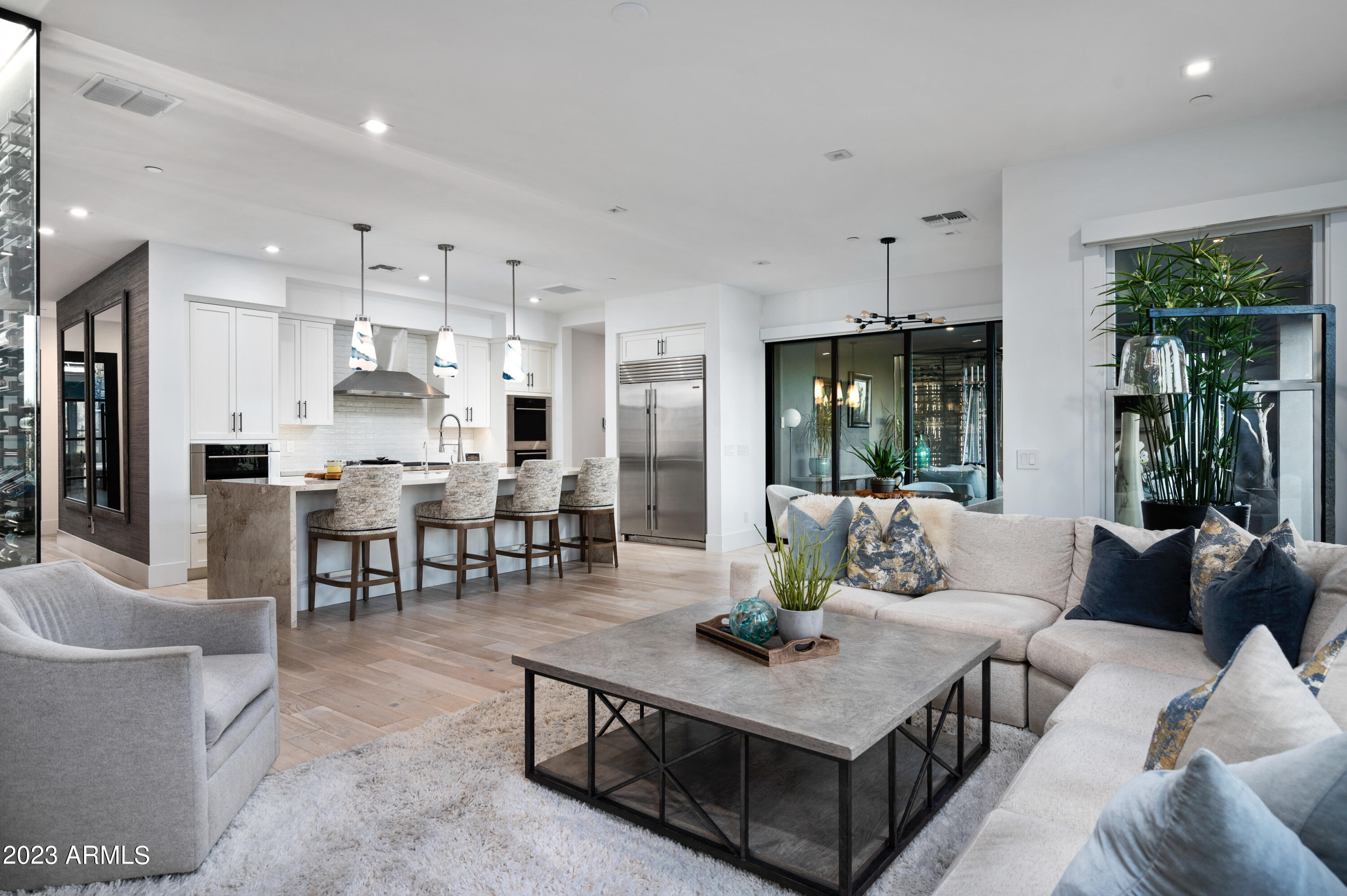 37200 N CAVE CREEK Road Unit: 1122