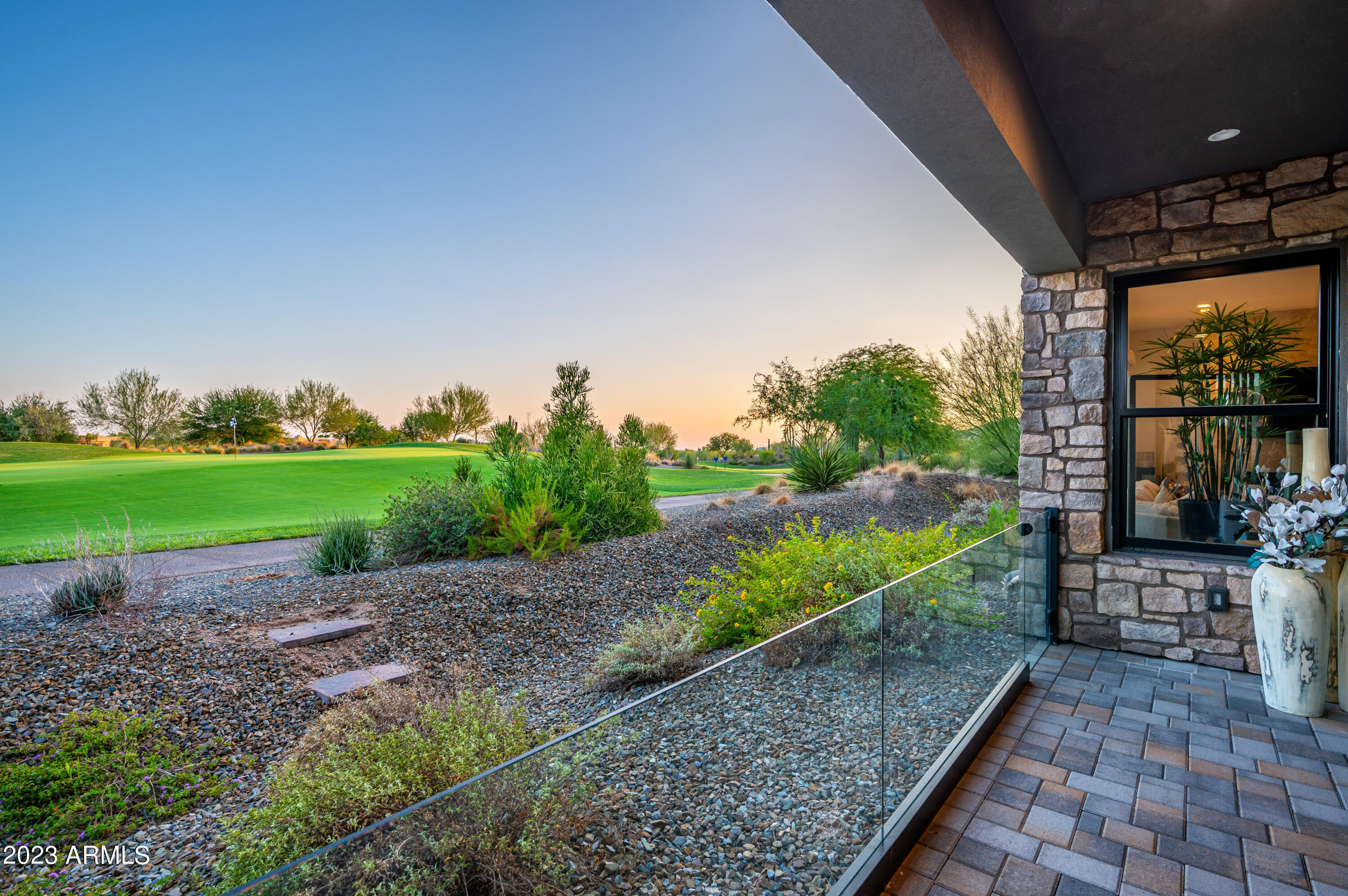 37200 N CAVE CREEK Road Unit: 1122