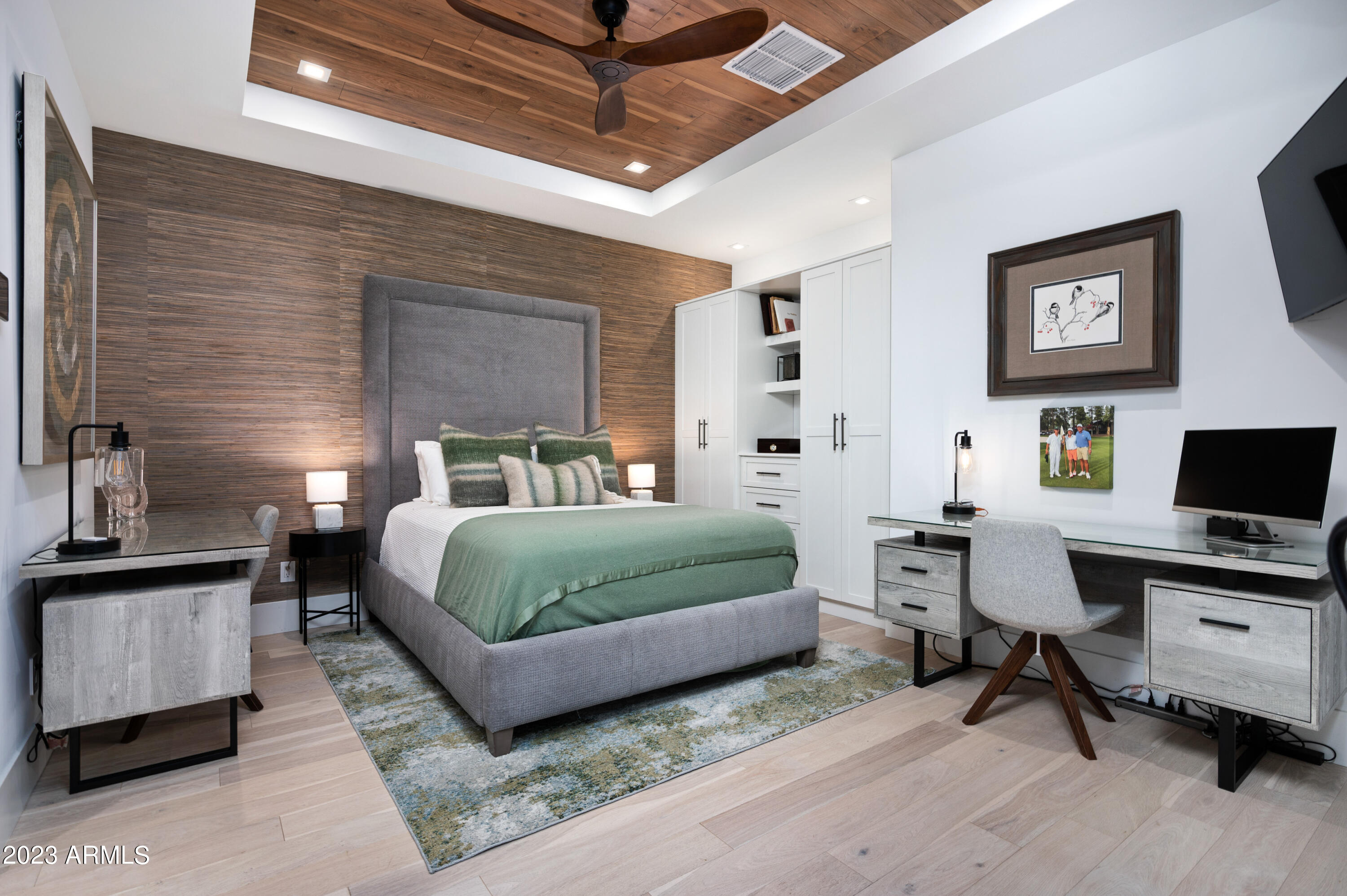 37200 N CAVE CREEK Road Unit: 1122