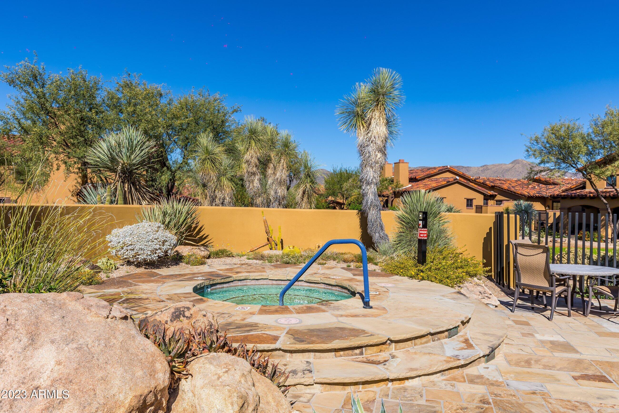 10548 E HORIZON Drive