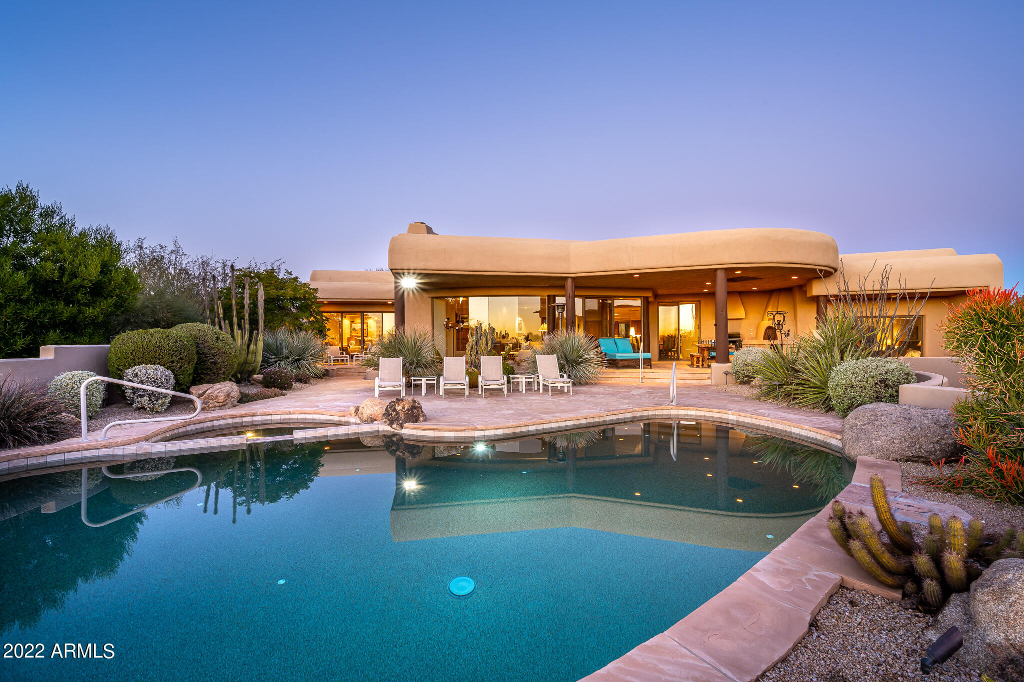9765 E SKYLINE Court