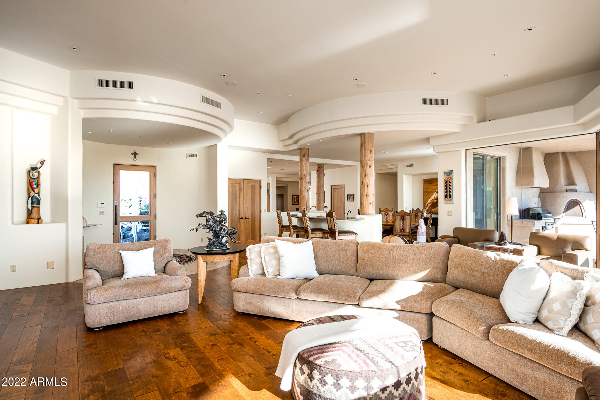 9765 E SKYLINE Court