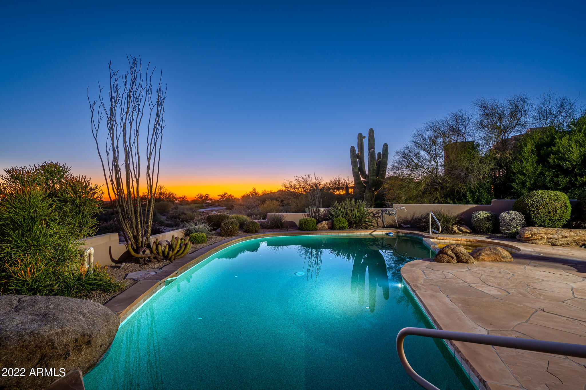 9765 E SKYLINE Court