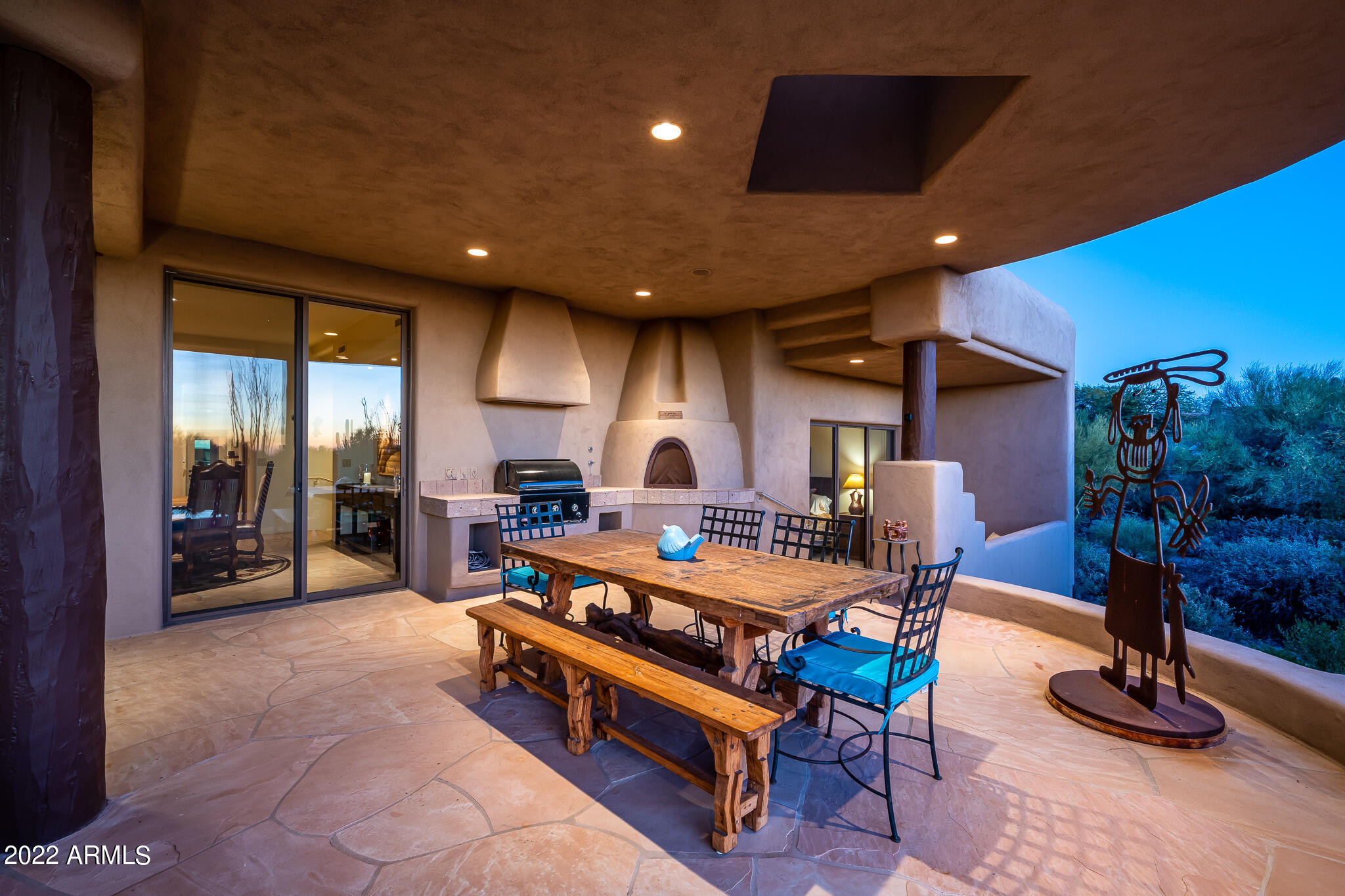9765 E SKYLINE Court