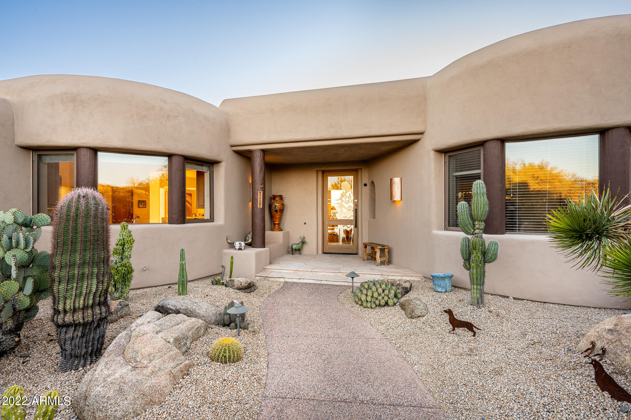 9765 E SKYLINE Court