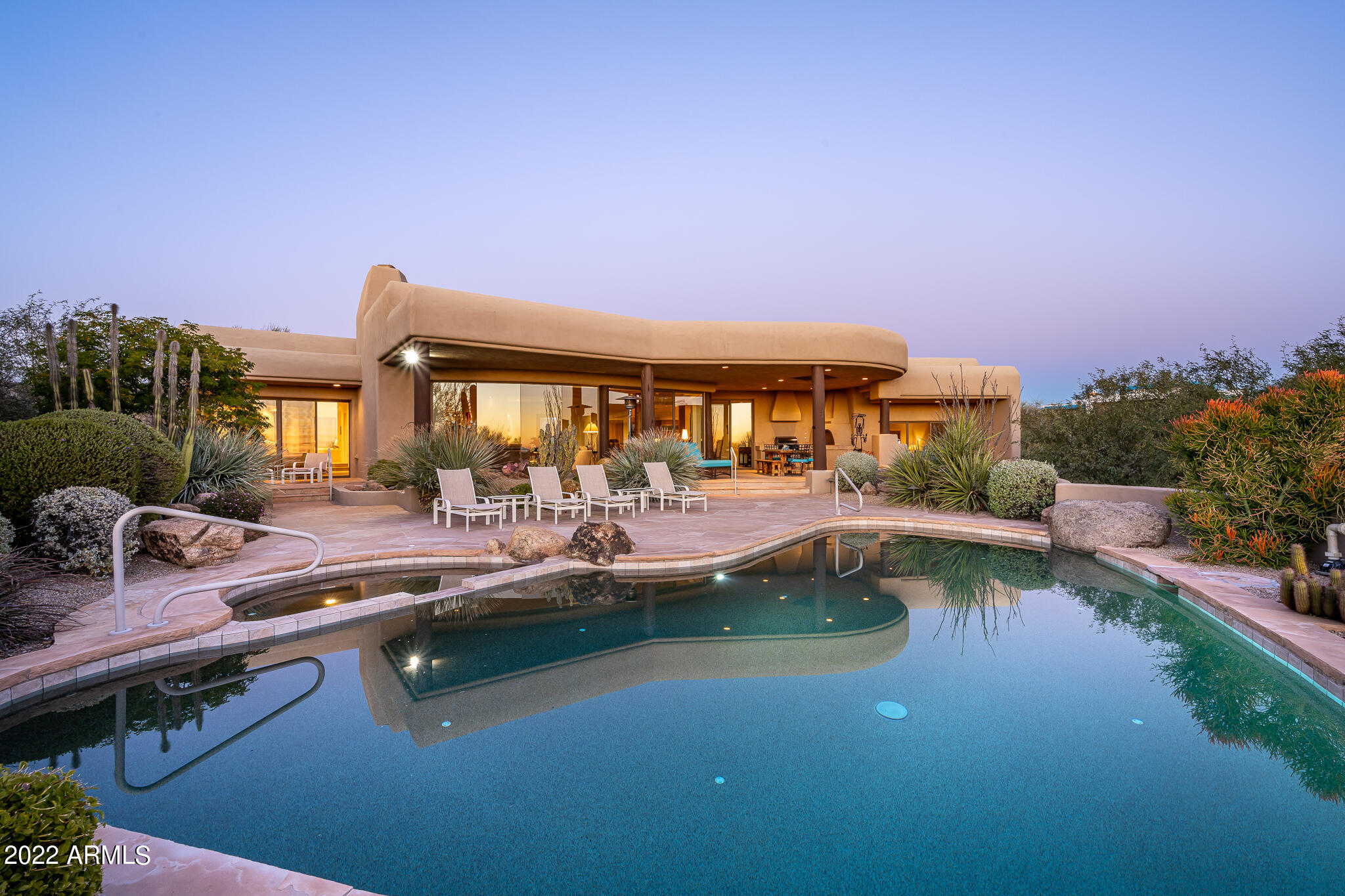 9765 E SKYLINE Court