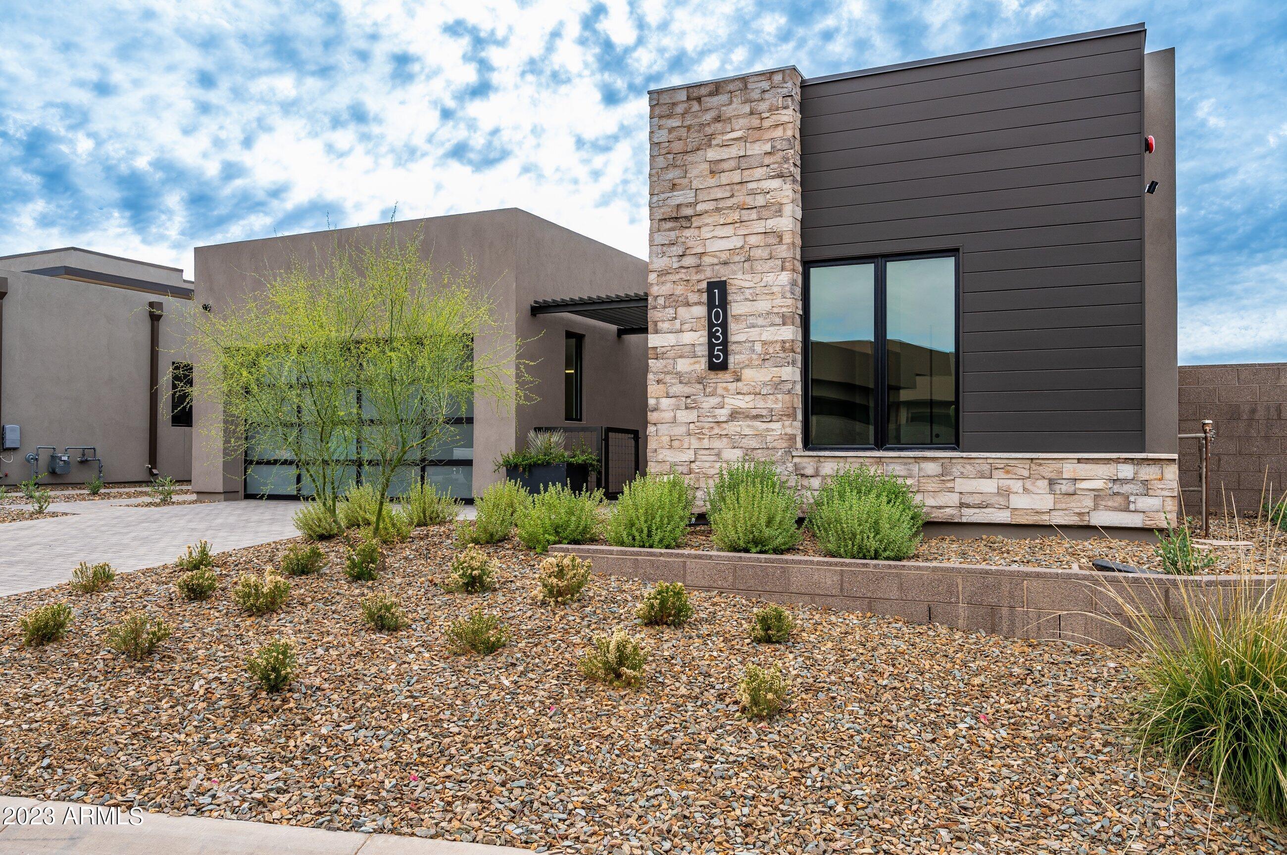 37200 N CAVE CREEK Road Unit: 1035