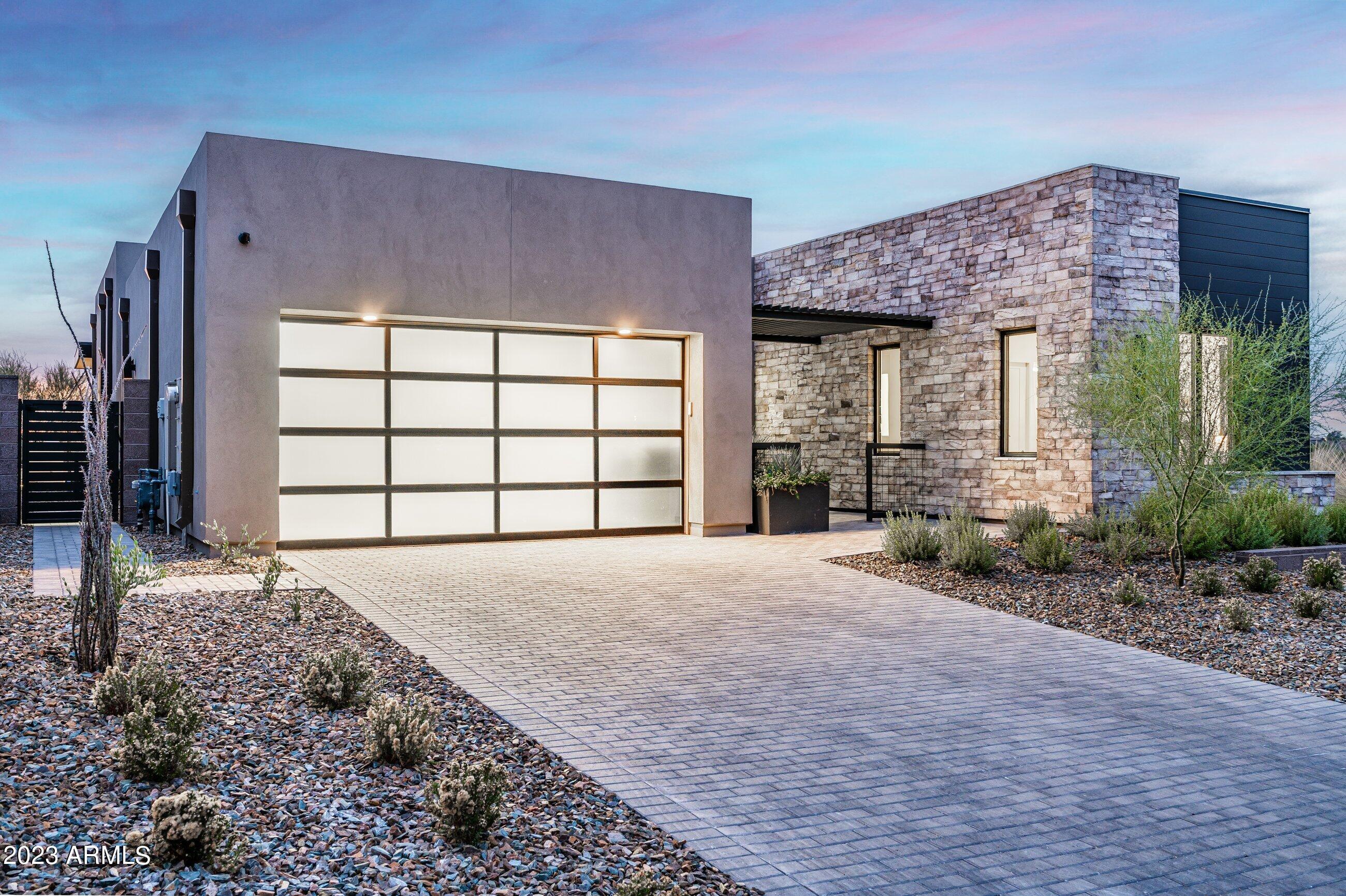 37200 N CAVE CREEK Road Unit: 1035