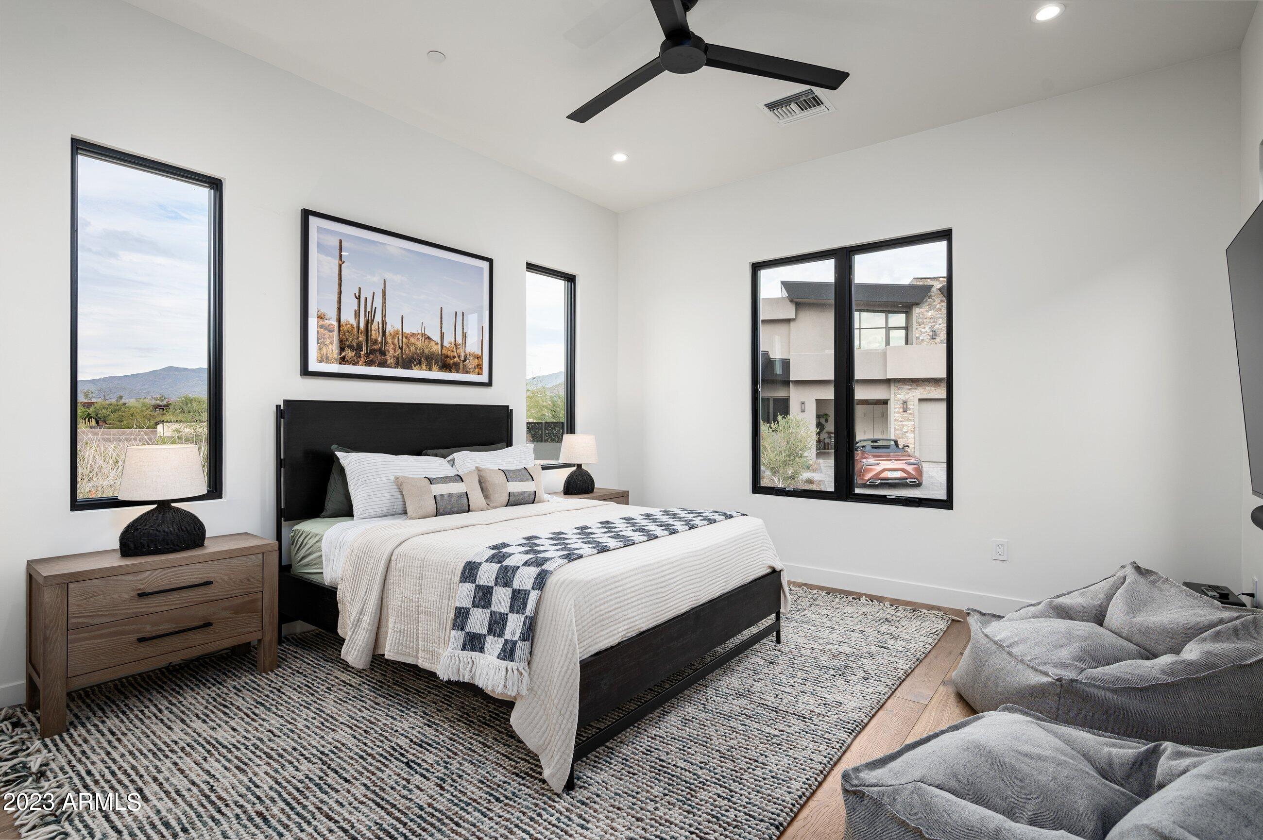 37200 N CAVE CREEK Road Unit: 1035