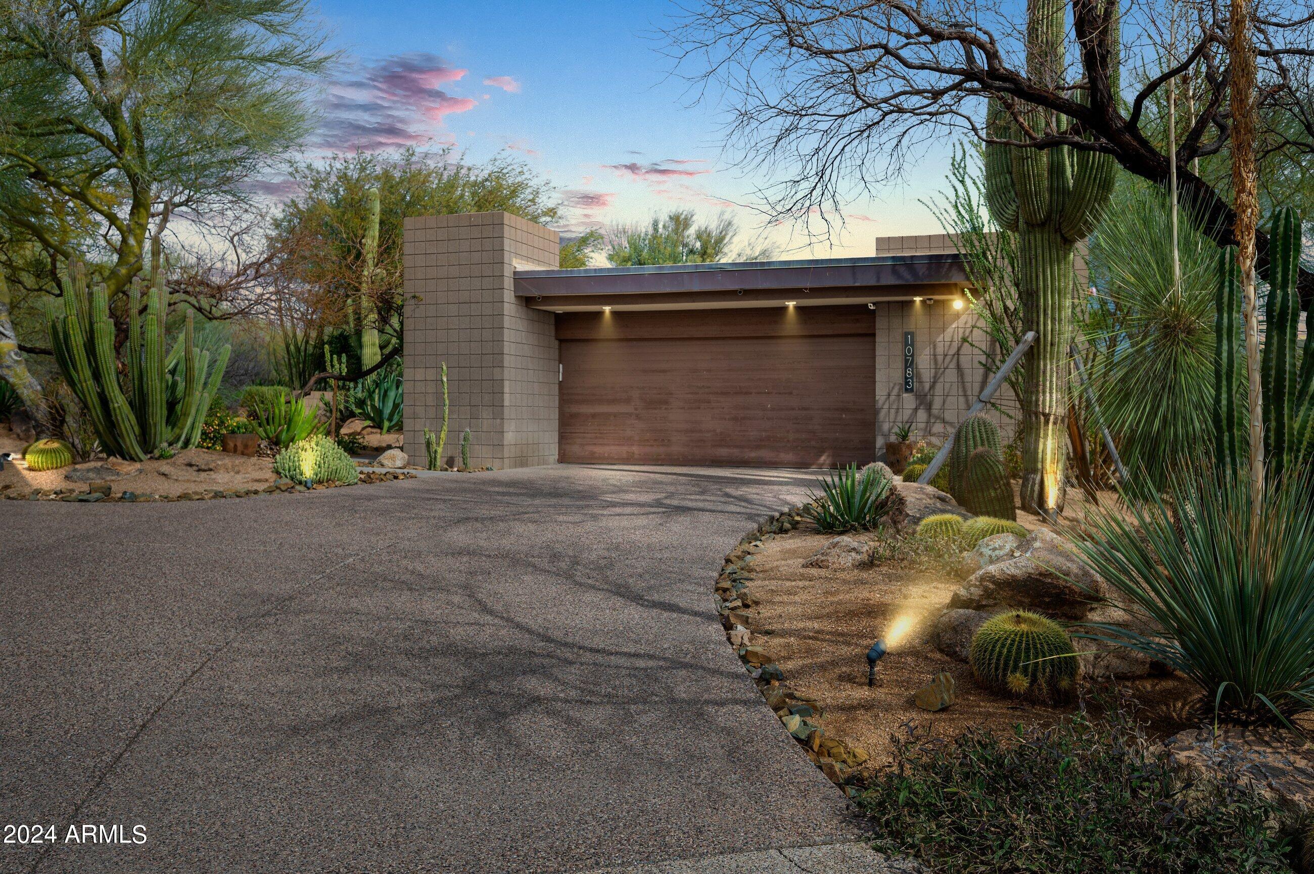 10783 E FERNWOOD Lane