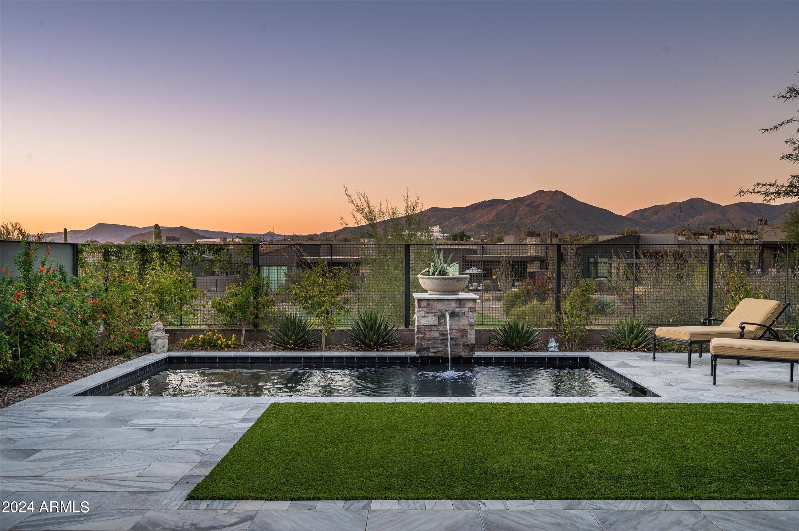 37200 N CAVE CREEK Road # 1061