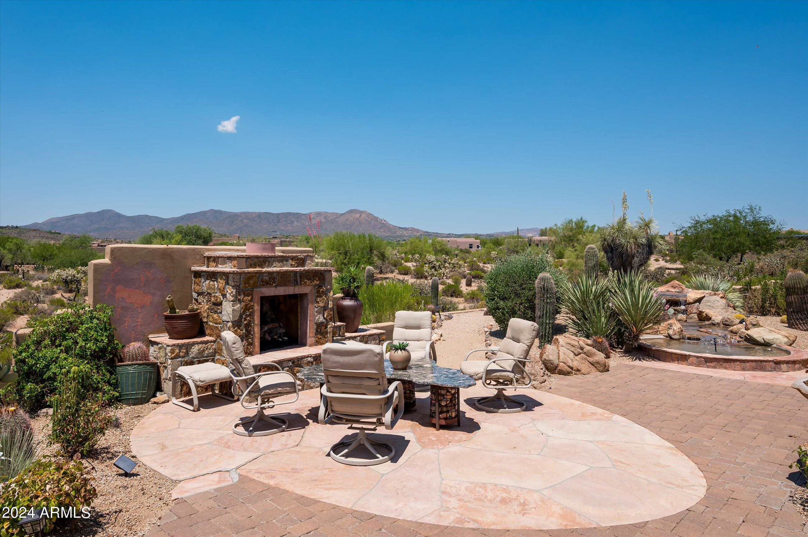 9802 E HIDDEN VALLEY Road