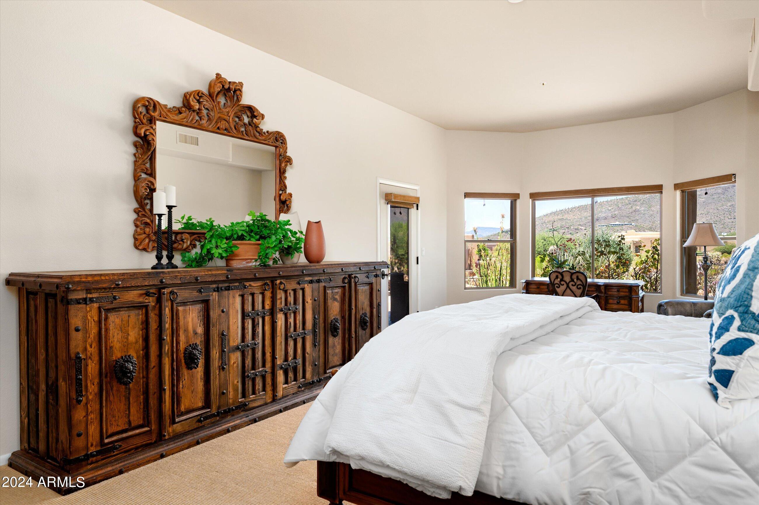 9802 E HIDDEN VALLEY Road