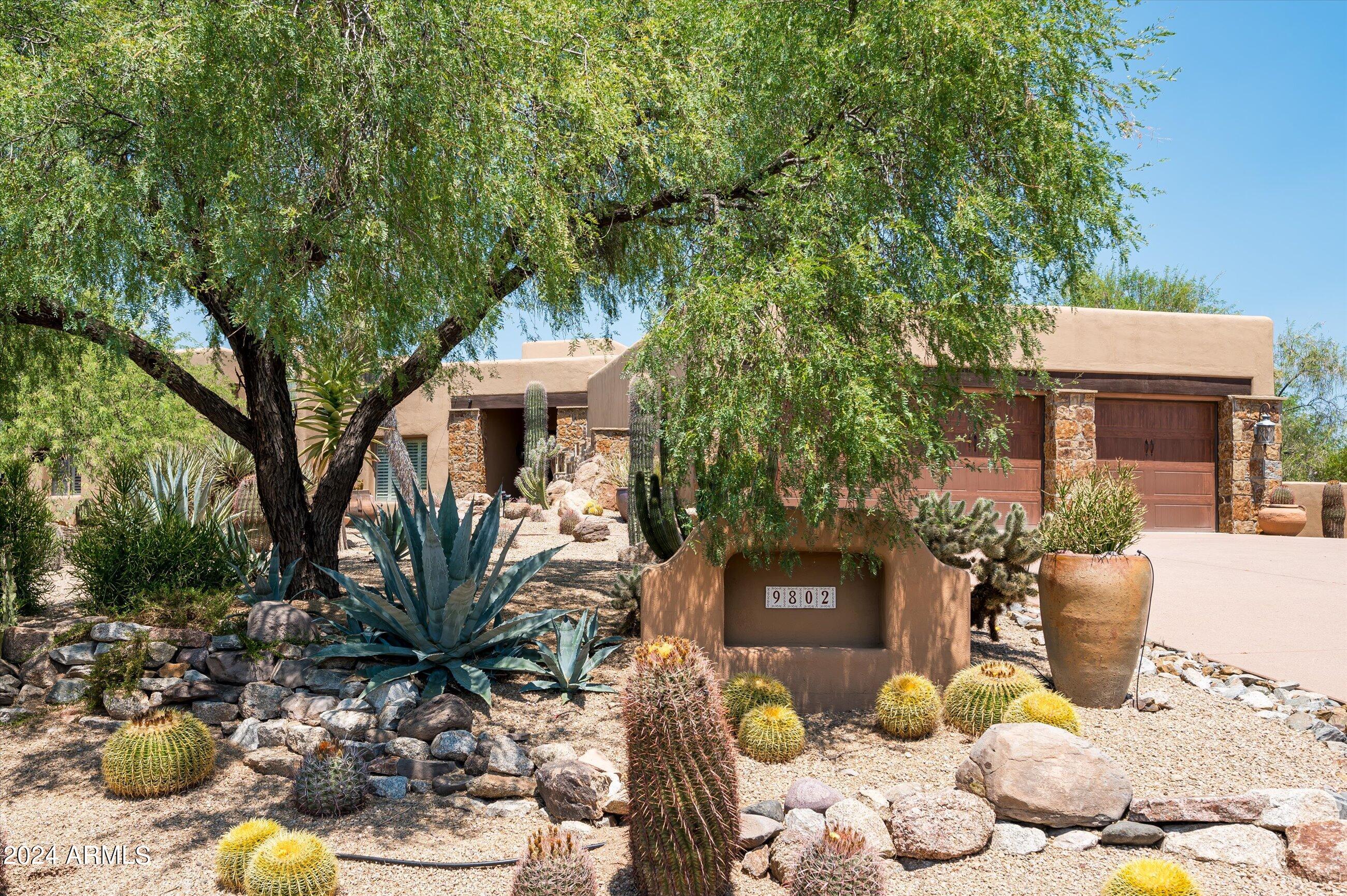 9802 E HIDDEN VALLEY Road