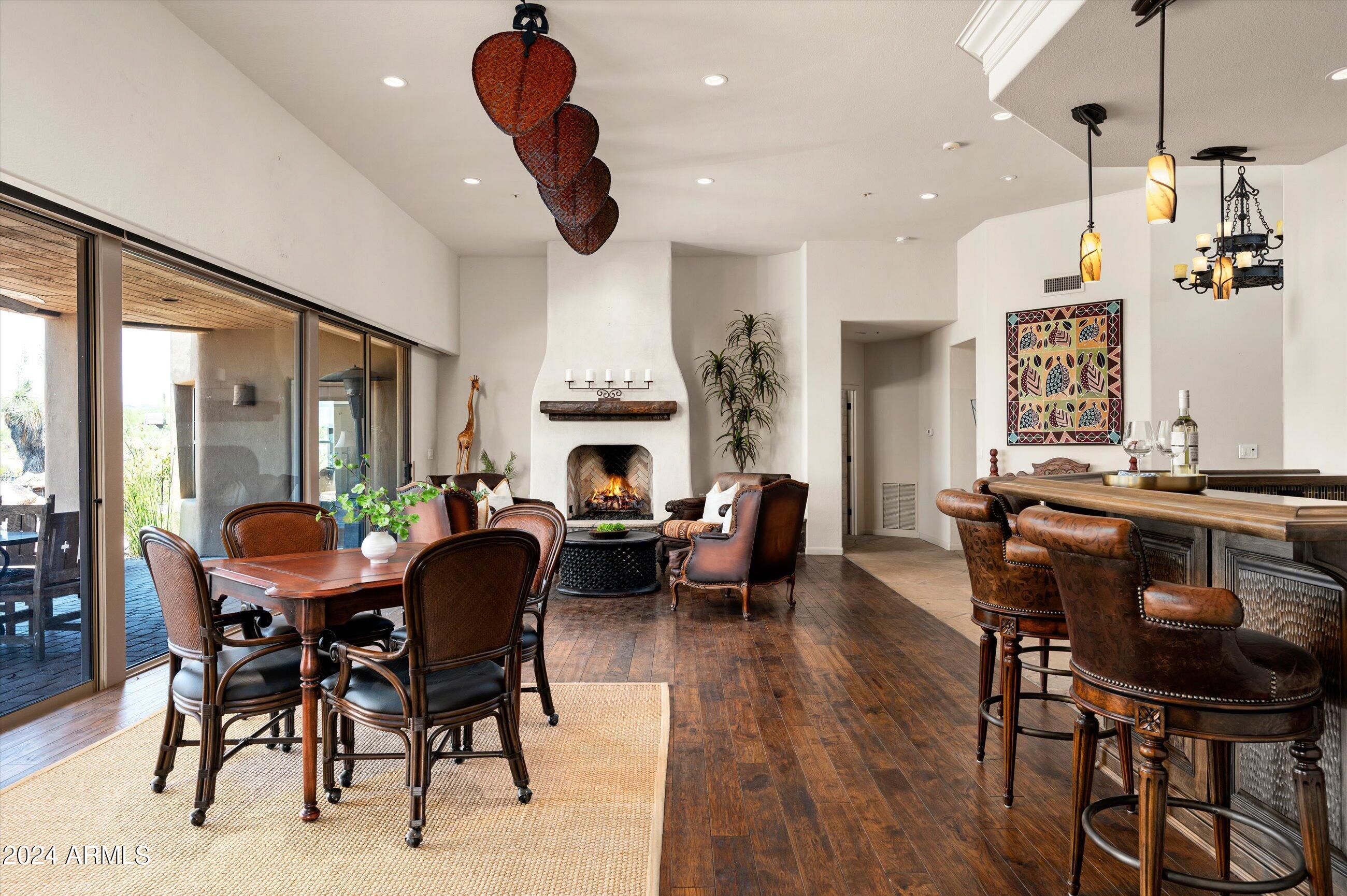 9802 E HIDDEN VALLEY Road