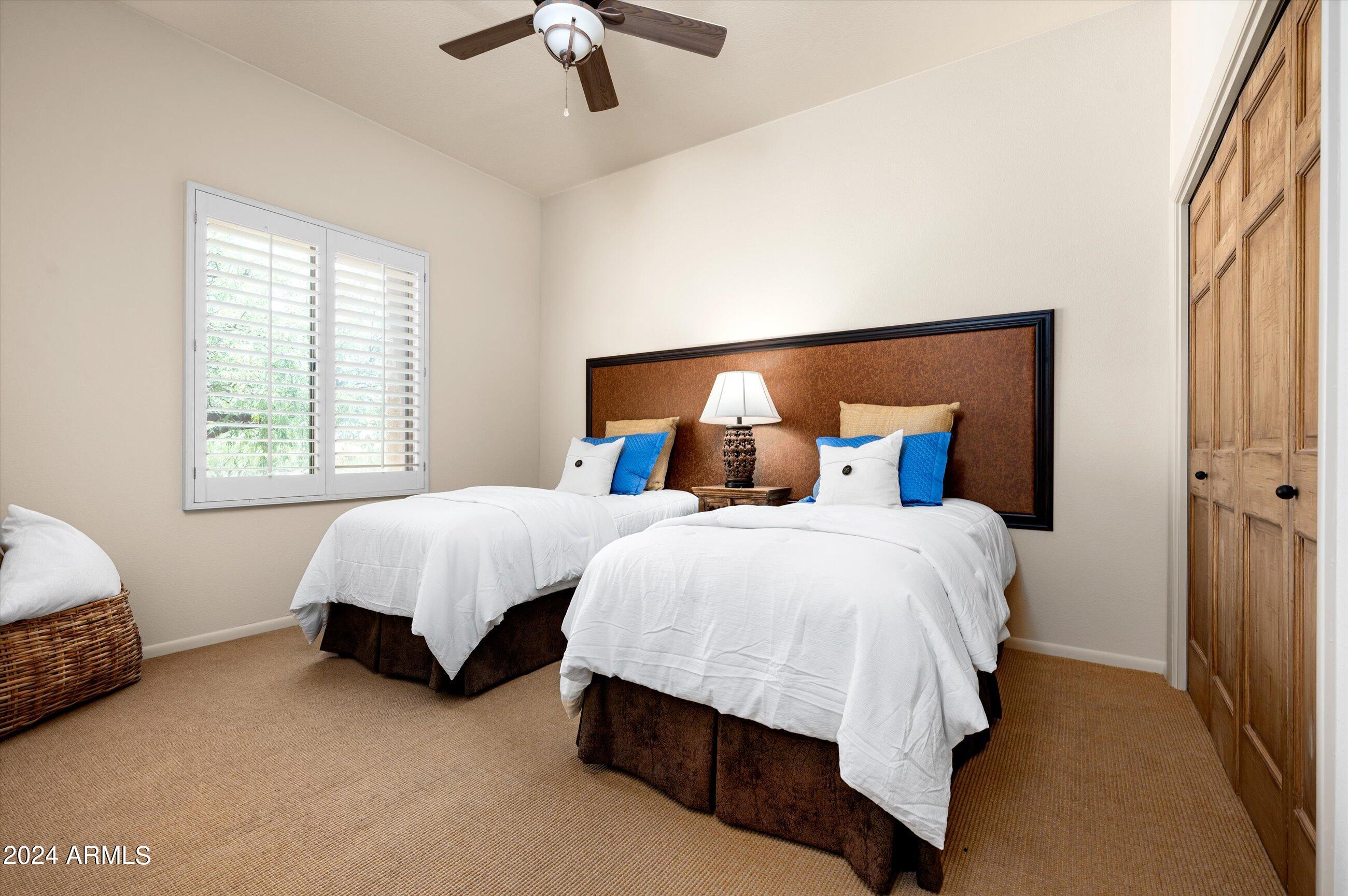 9802 E HIDDEN VALLEY Road