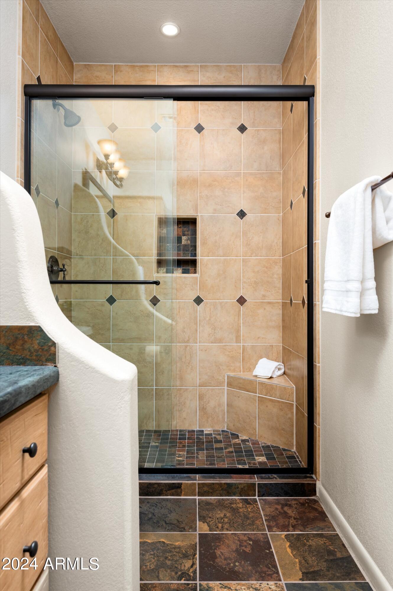 9802 E HIDDEN VALLEY Road