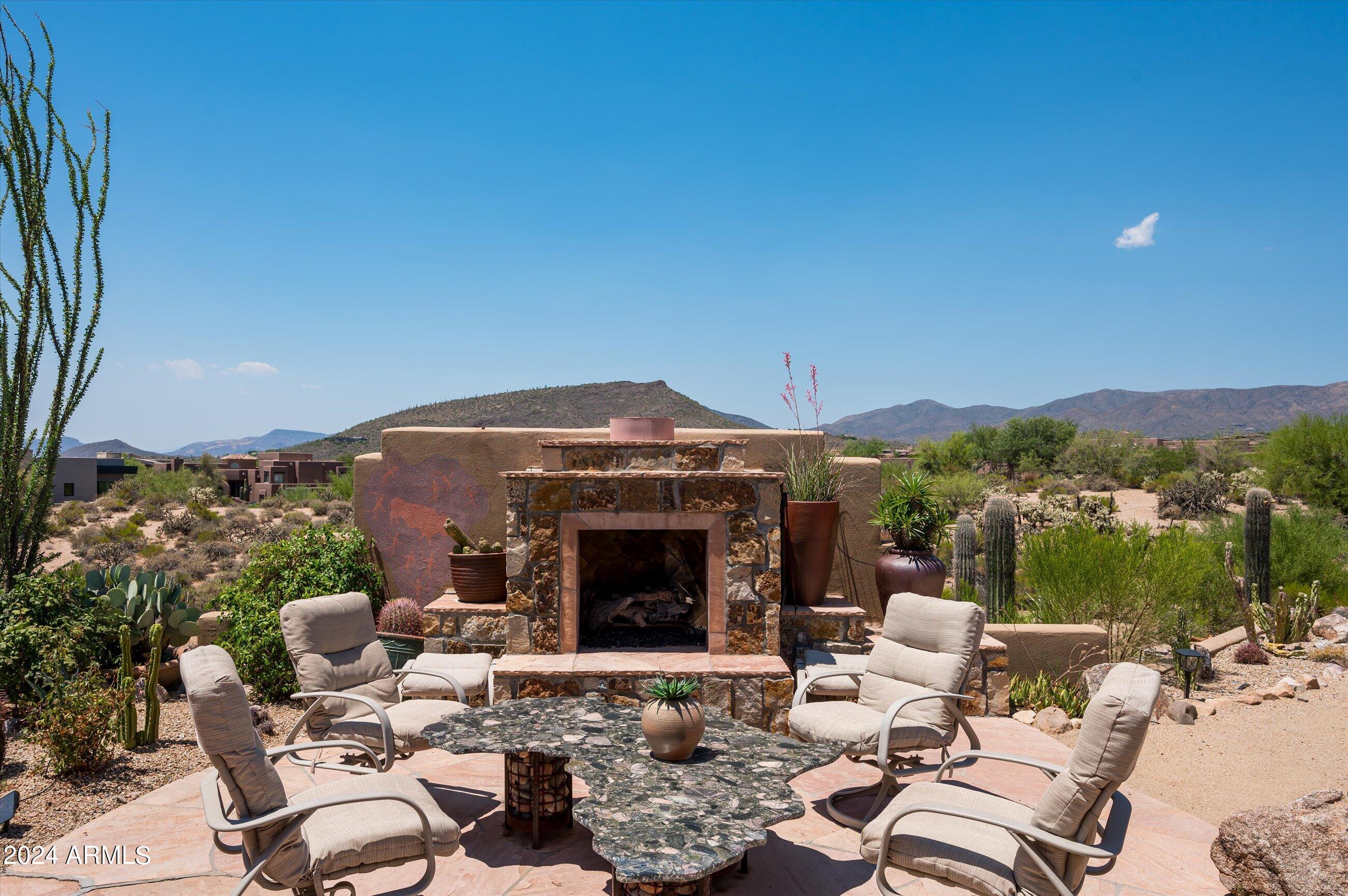 9802 E HIDDEN VALLEY Road