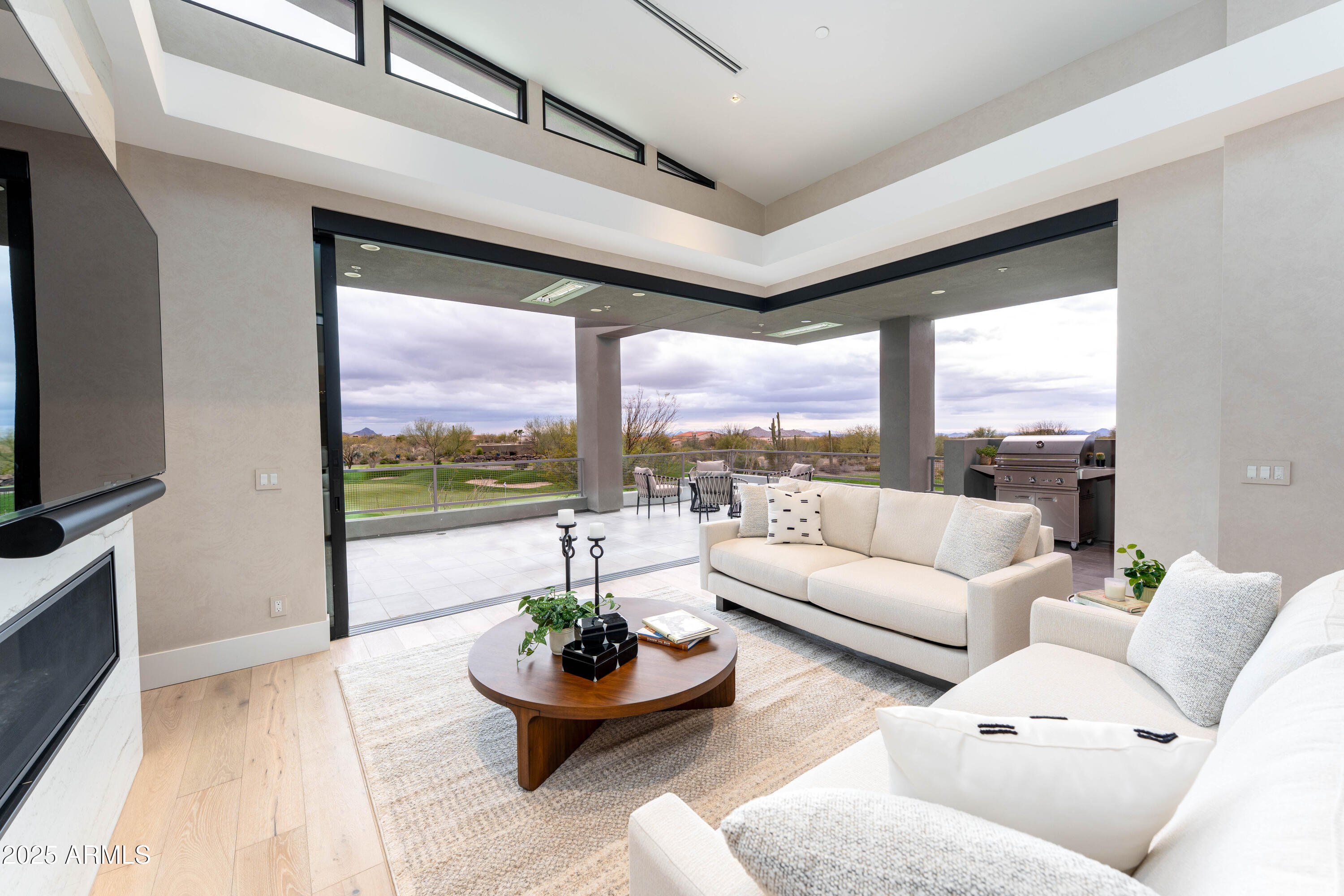 37200 N CAVE CREEK Road # 2127