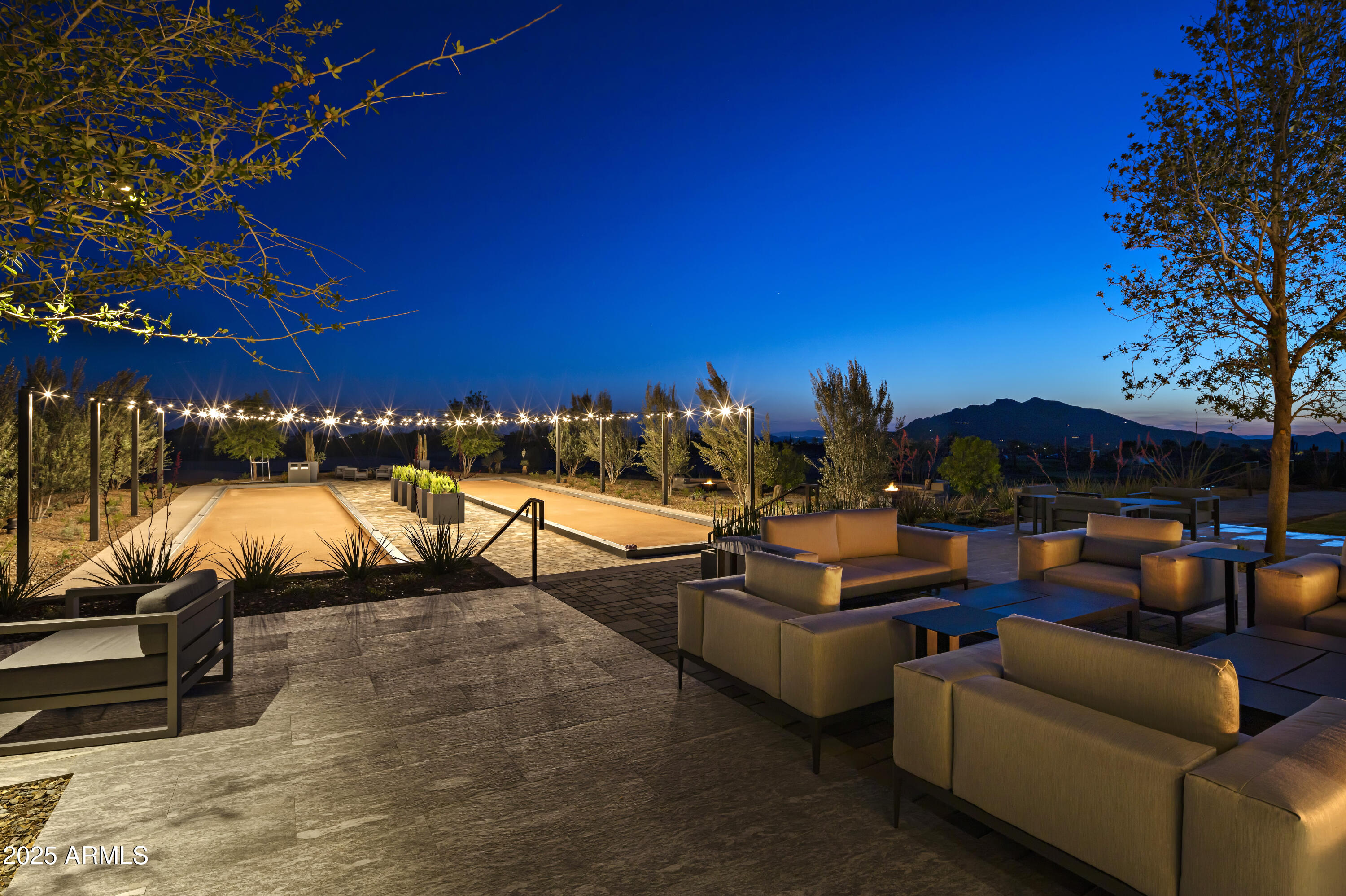 37200 N CAVE CREEK Road # 2127
