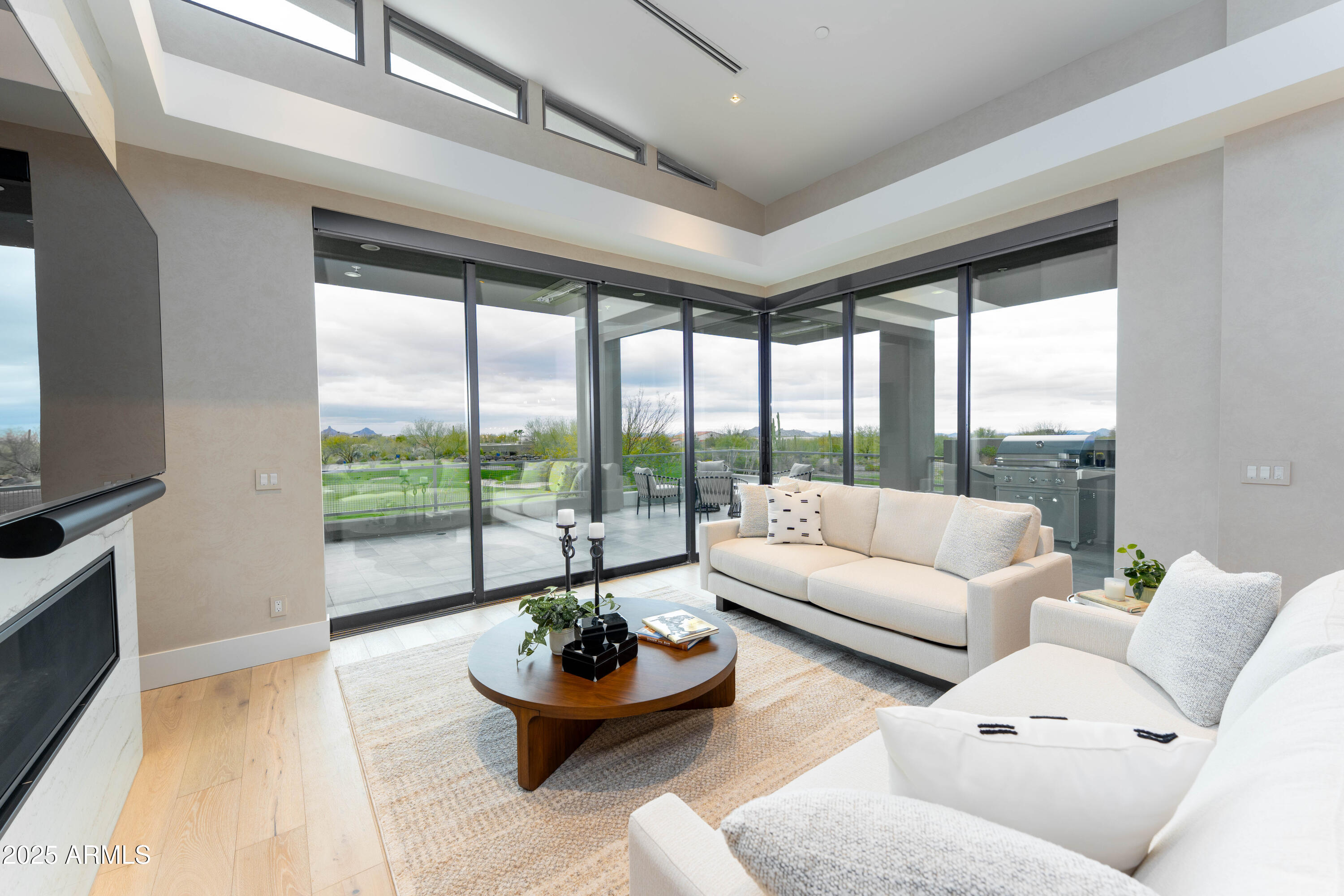 37200 N CAVE CREEK Road # 2127
