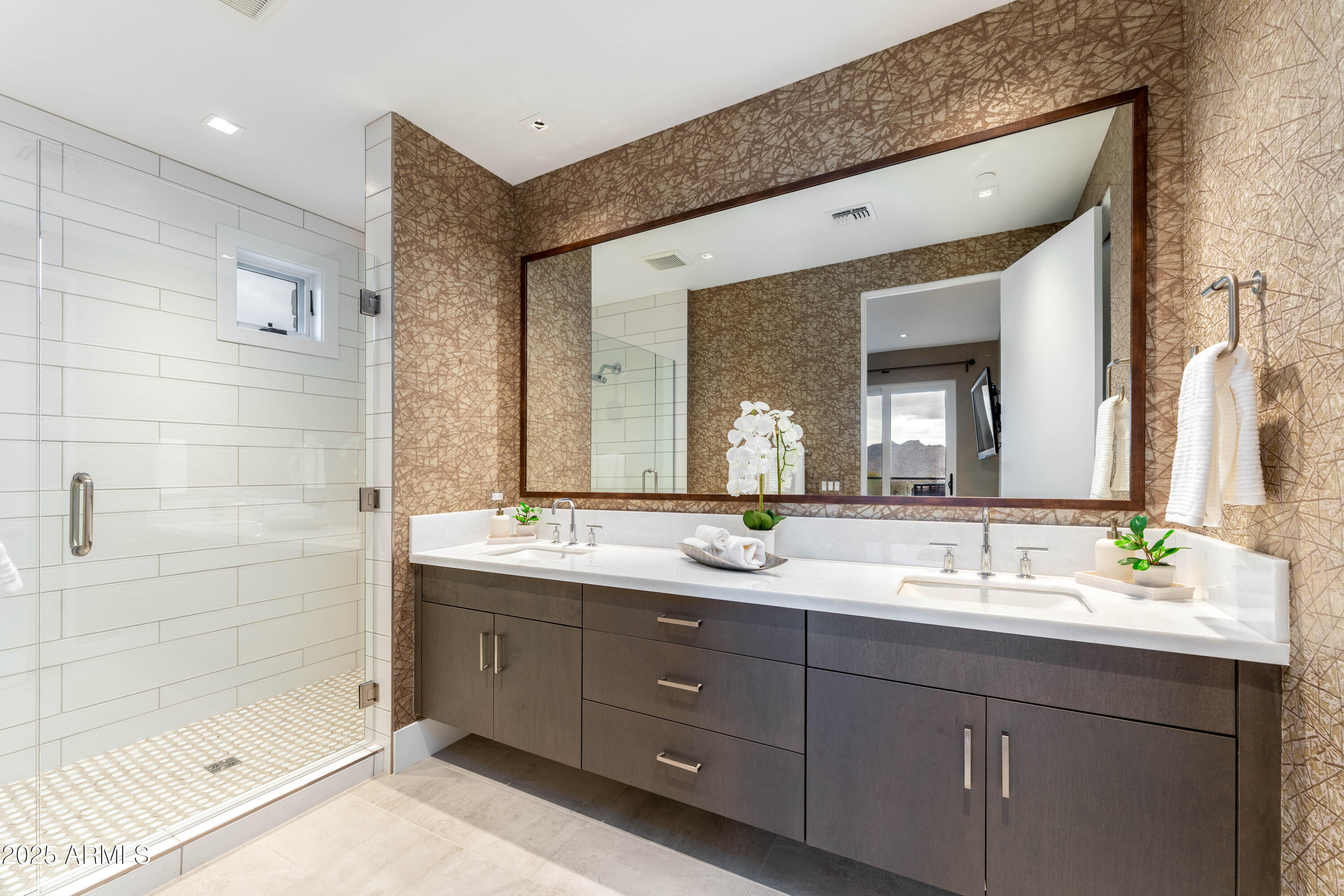 37200 N CAVE CREEK Road # 2127