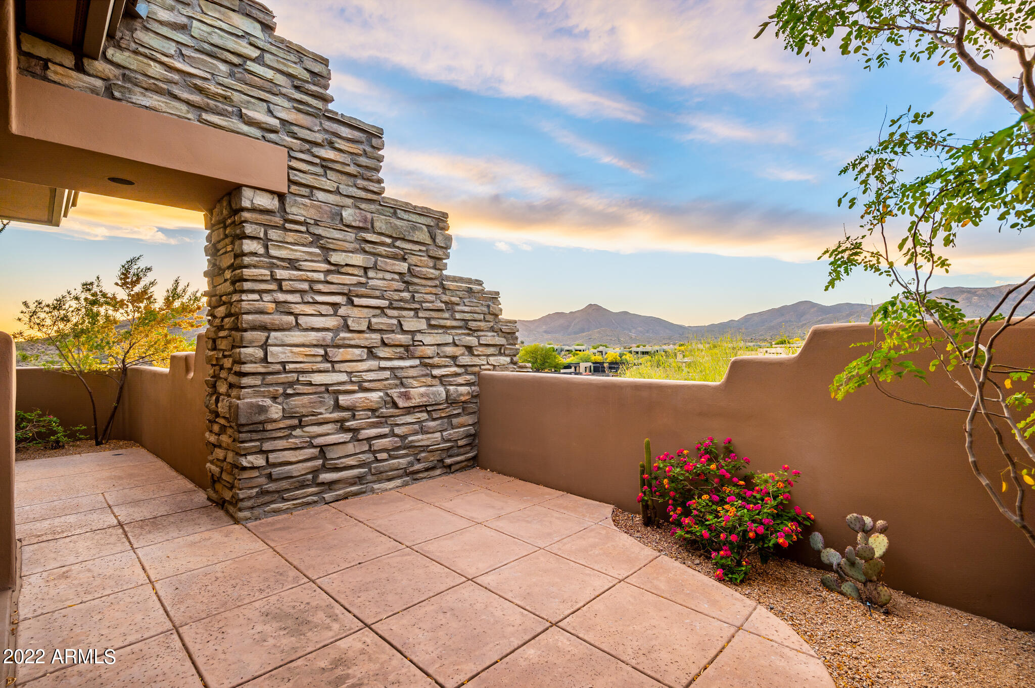 10112 E OLD TRAIL Road