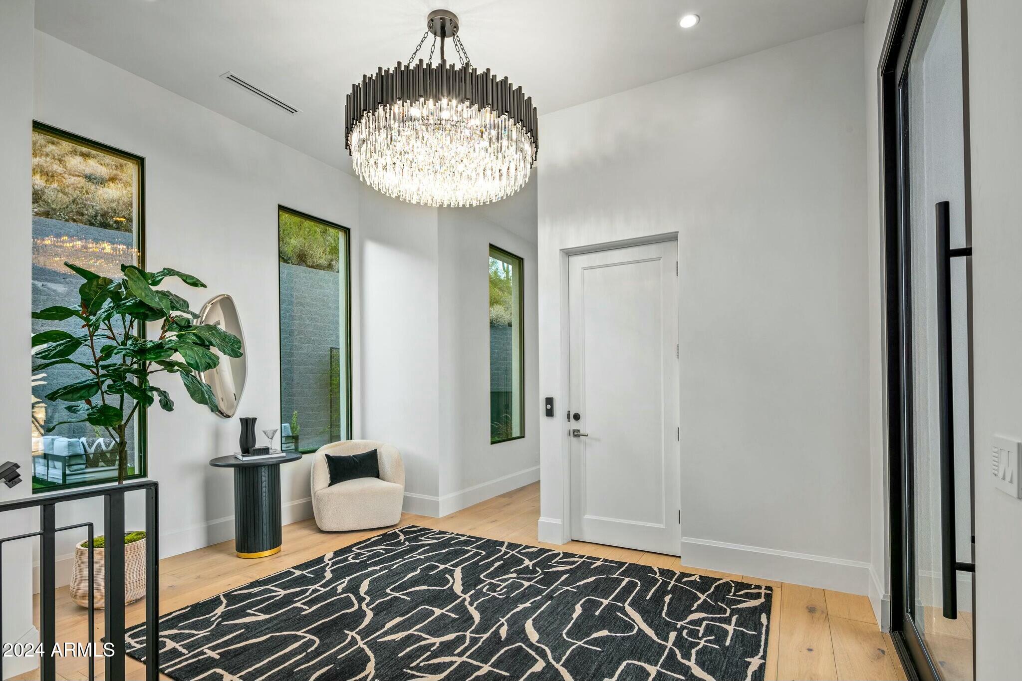 4880 E LONE MOUNTAIN Road N