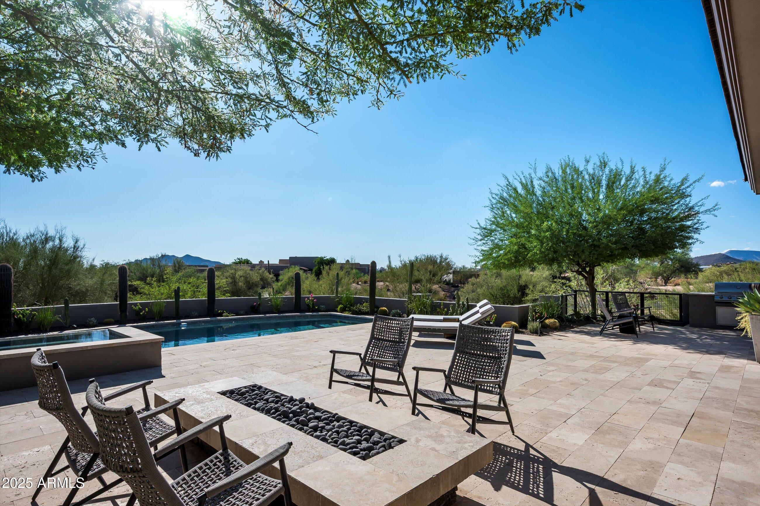 9182 E ANDORA HILLS Drive