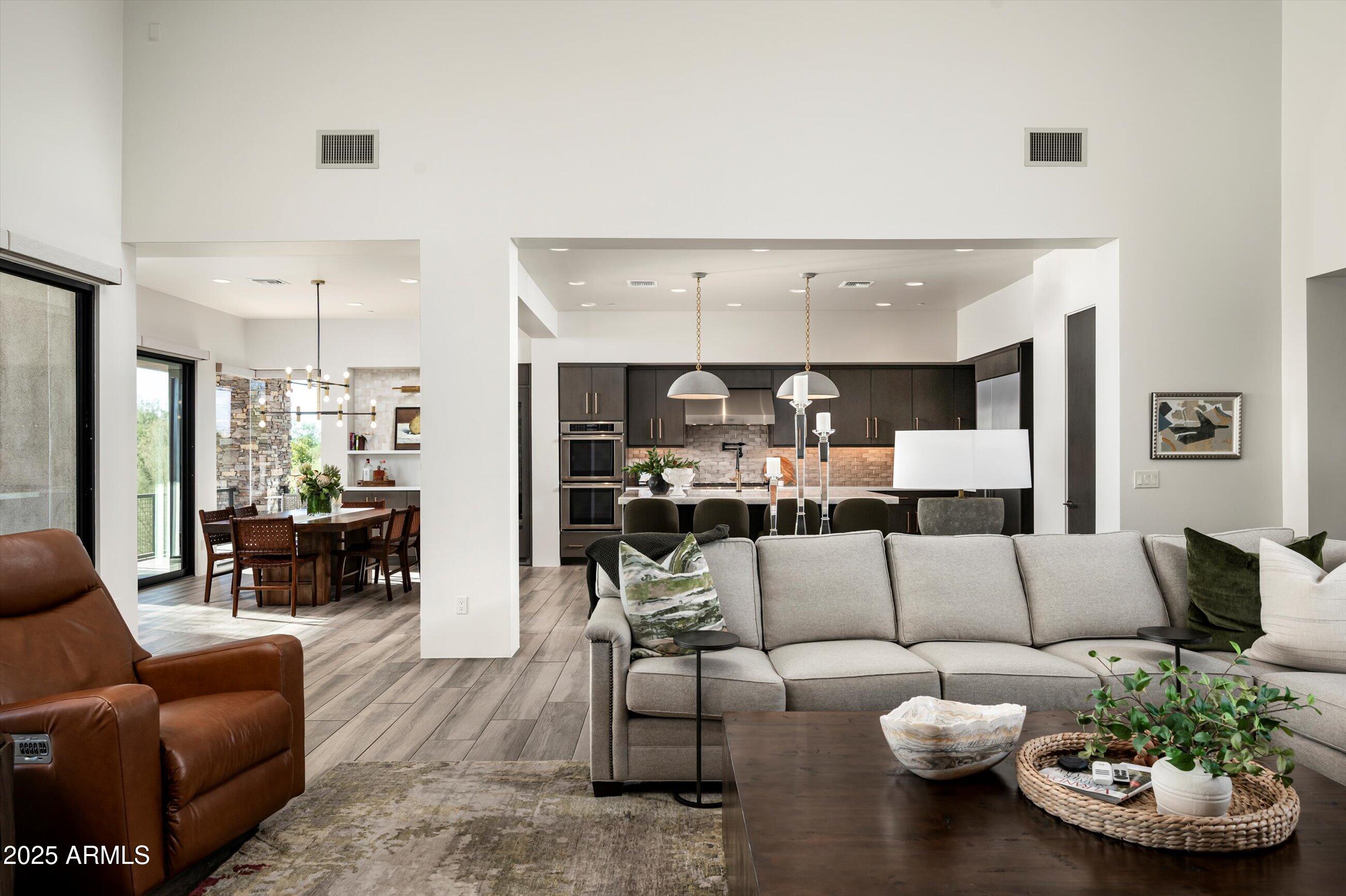9182 E ANDORA HILLS Drive