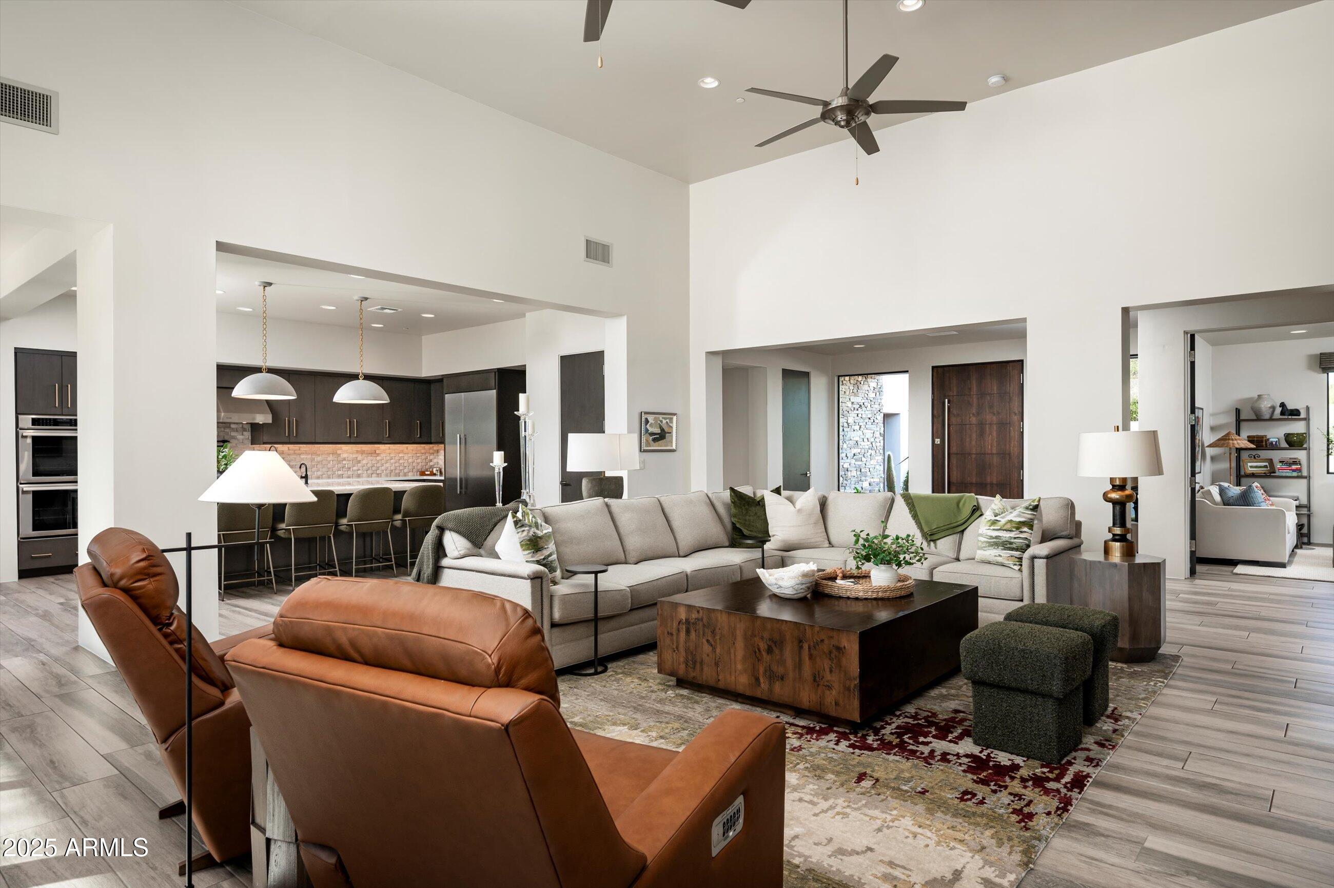 9182 E ANDORA HILLS Drive