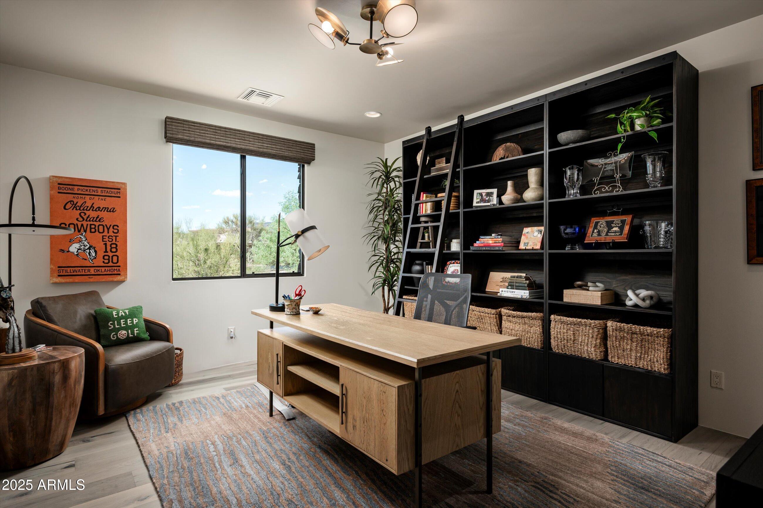 9182 E ANDORA HILLS Drive