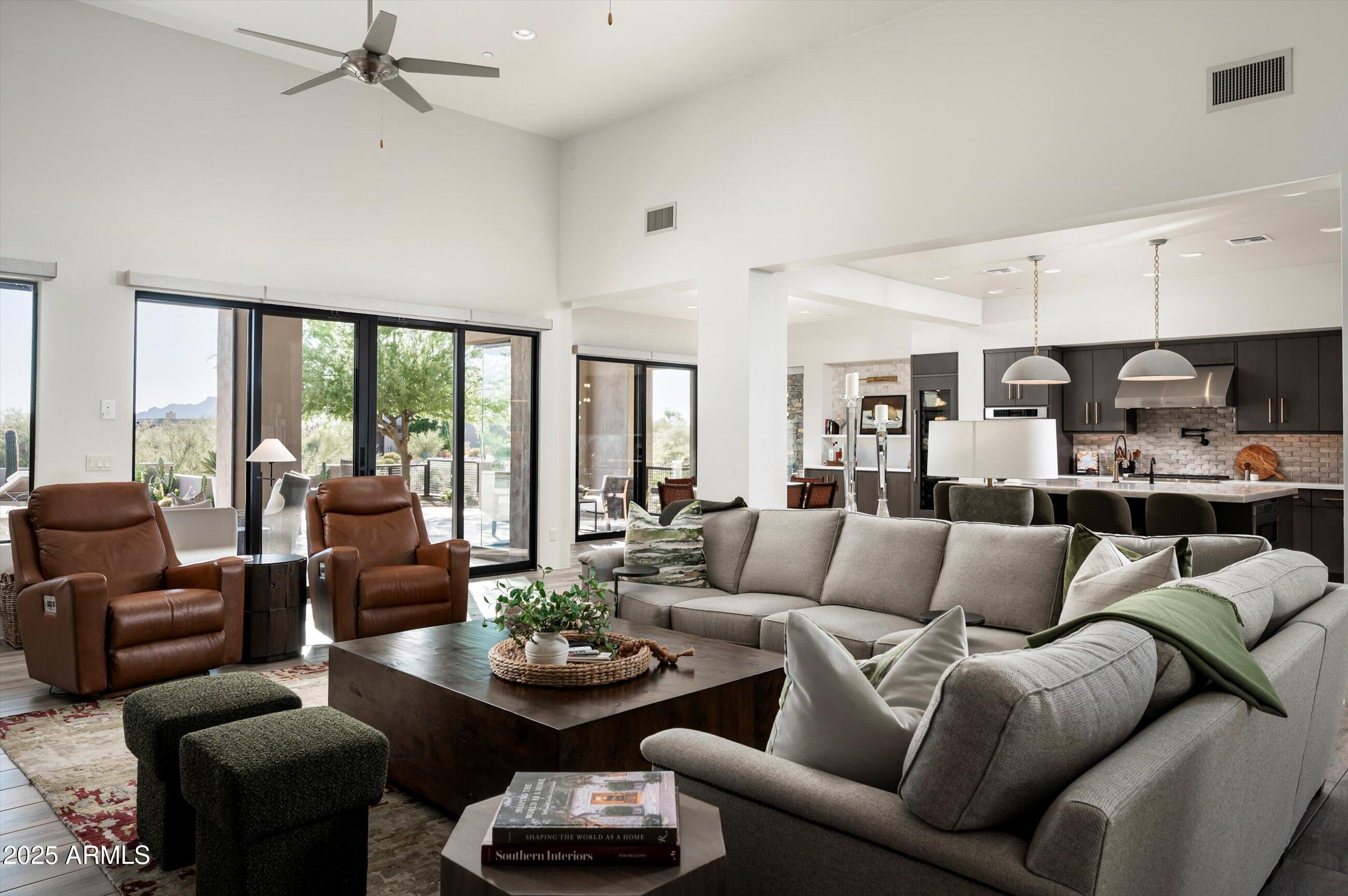 9182 E ANDORA HILLS Drive