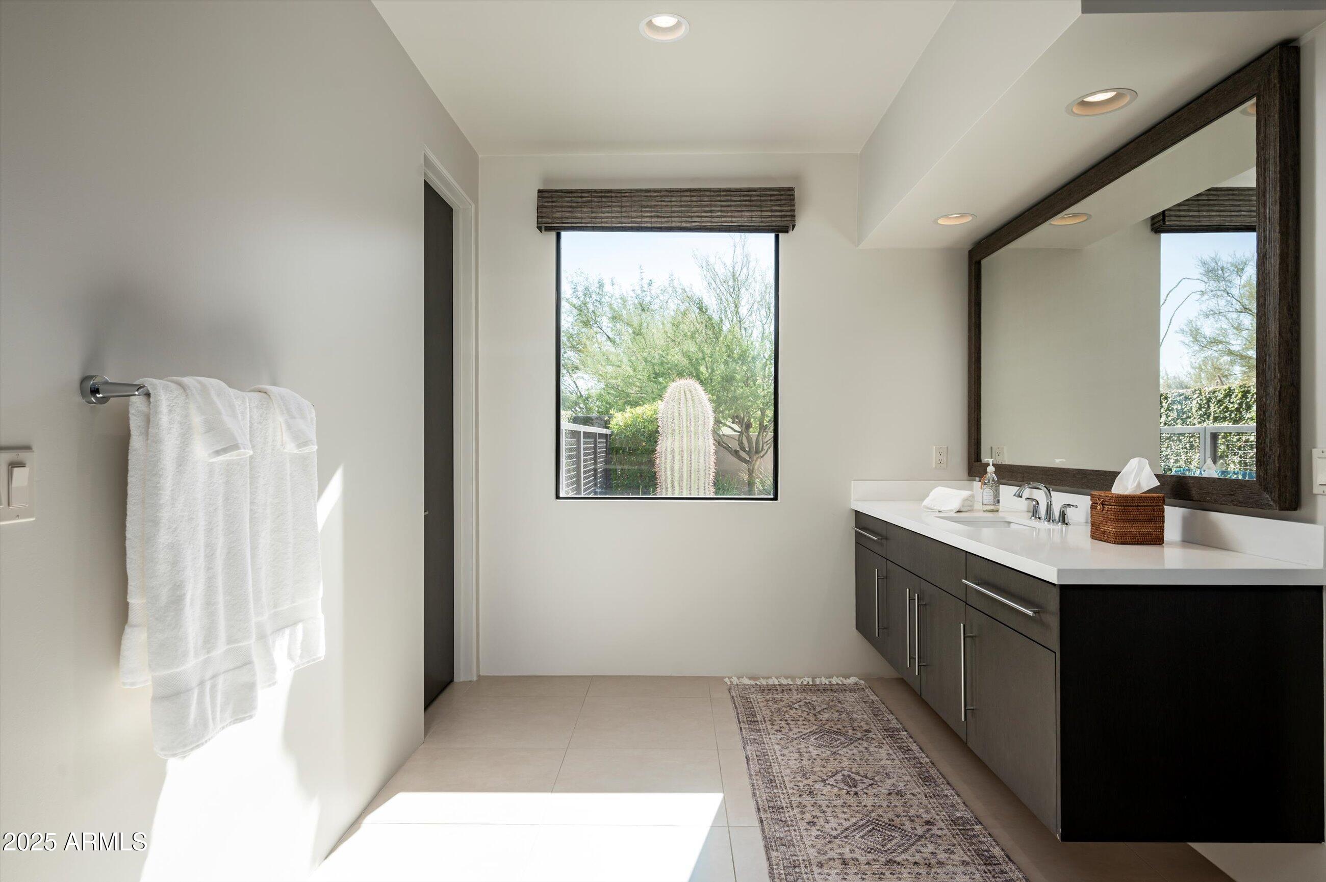 9182 E ANDORA HILLS Drive